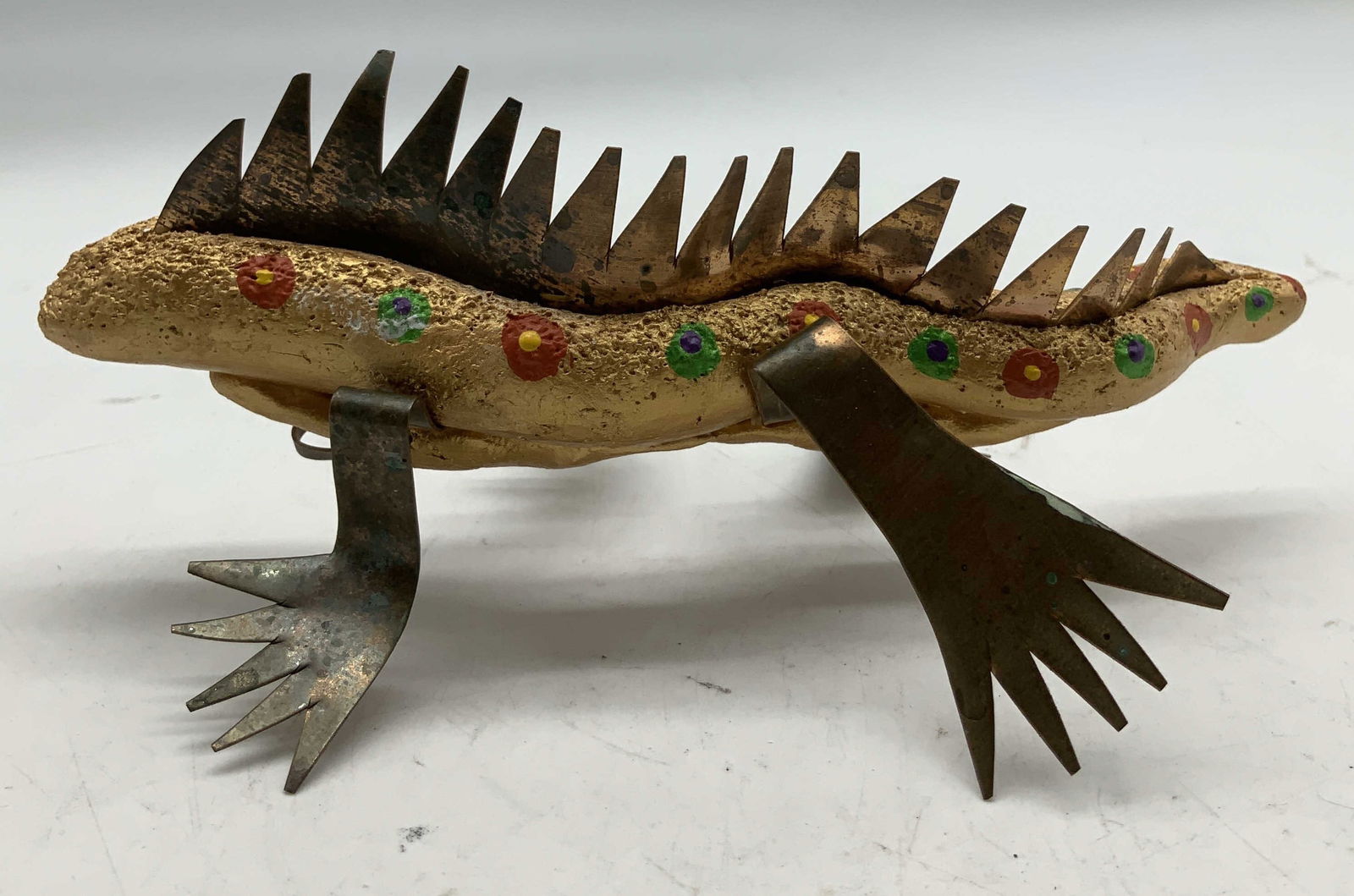 Sgnd Handmade Folk Art Lizard (1 of 7)