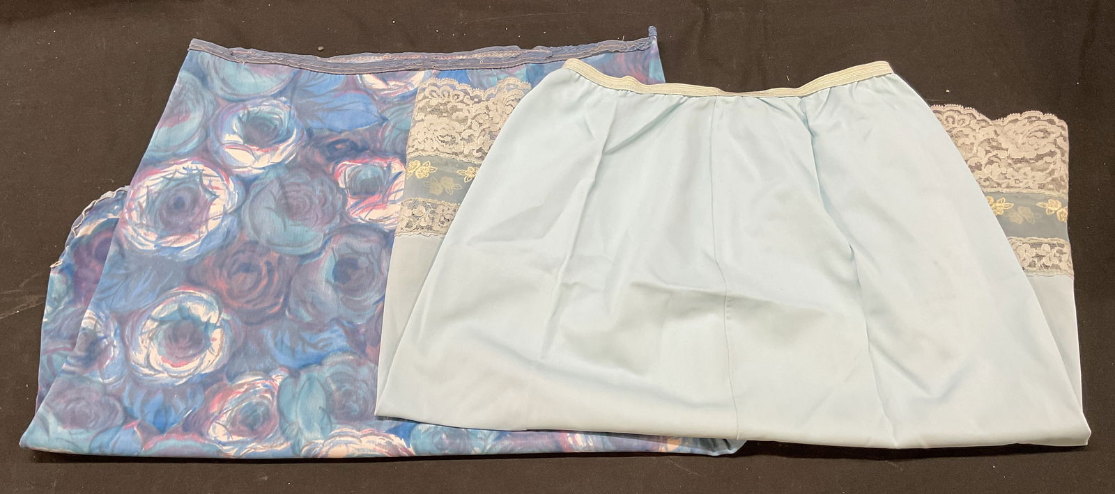 Lot 2 Rogers+ Blue Slip Skirts (1 of 8)