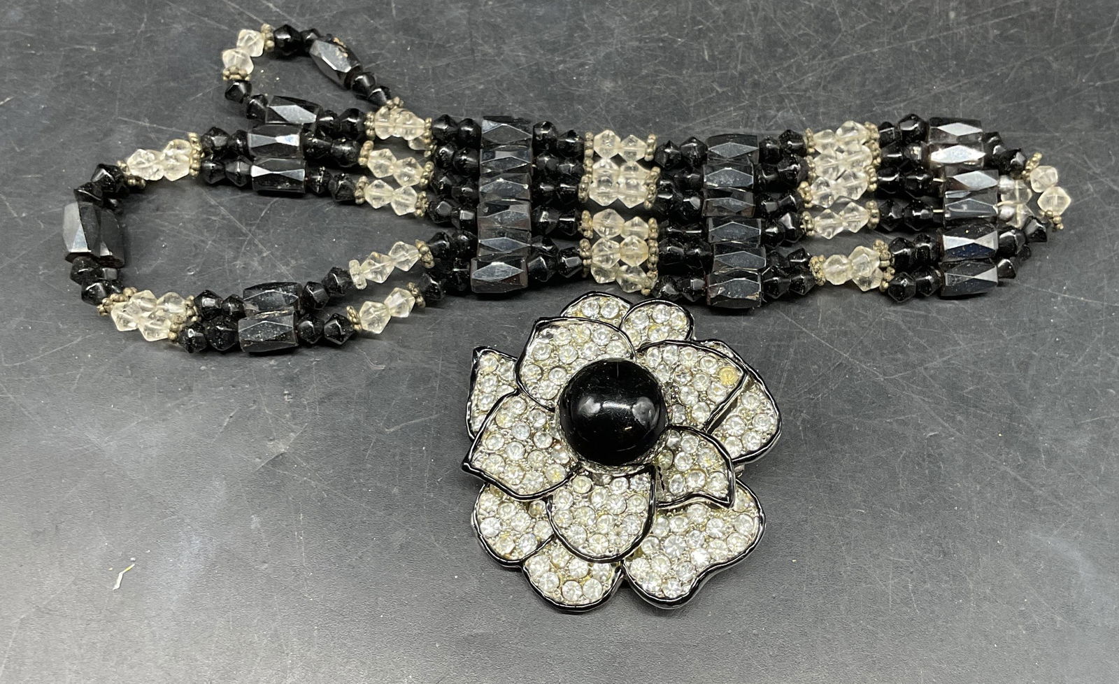 Lot 2 Crystal Flower Brooch, Hematite Necklace (1 of 6)