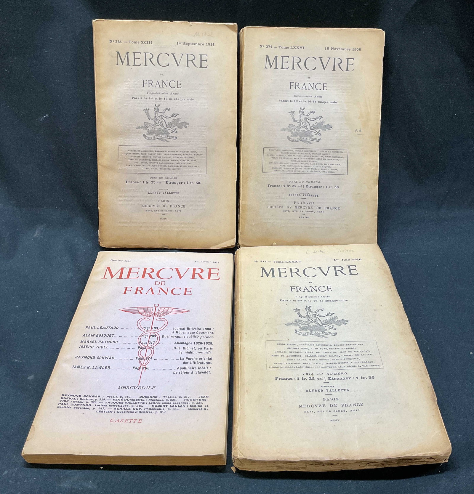 Lot 4 Mercvre De France Magazines Vallette 1900s: Lot of 4 magazines. Mercvre De France, director Alfred Vallette. Numbers 341, 1098, 274, and 311. Ranging from 1900s to 1950s. Soft cover. Text reads in French. Some illustrations. Measures approx 6 x