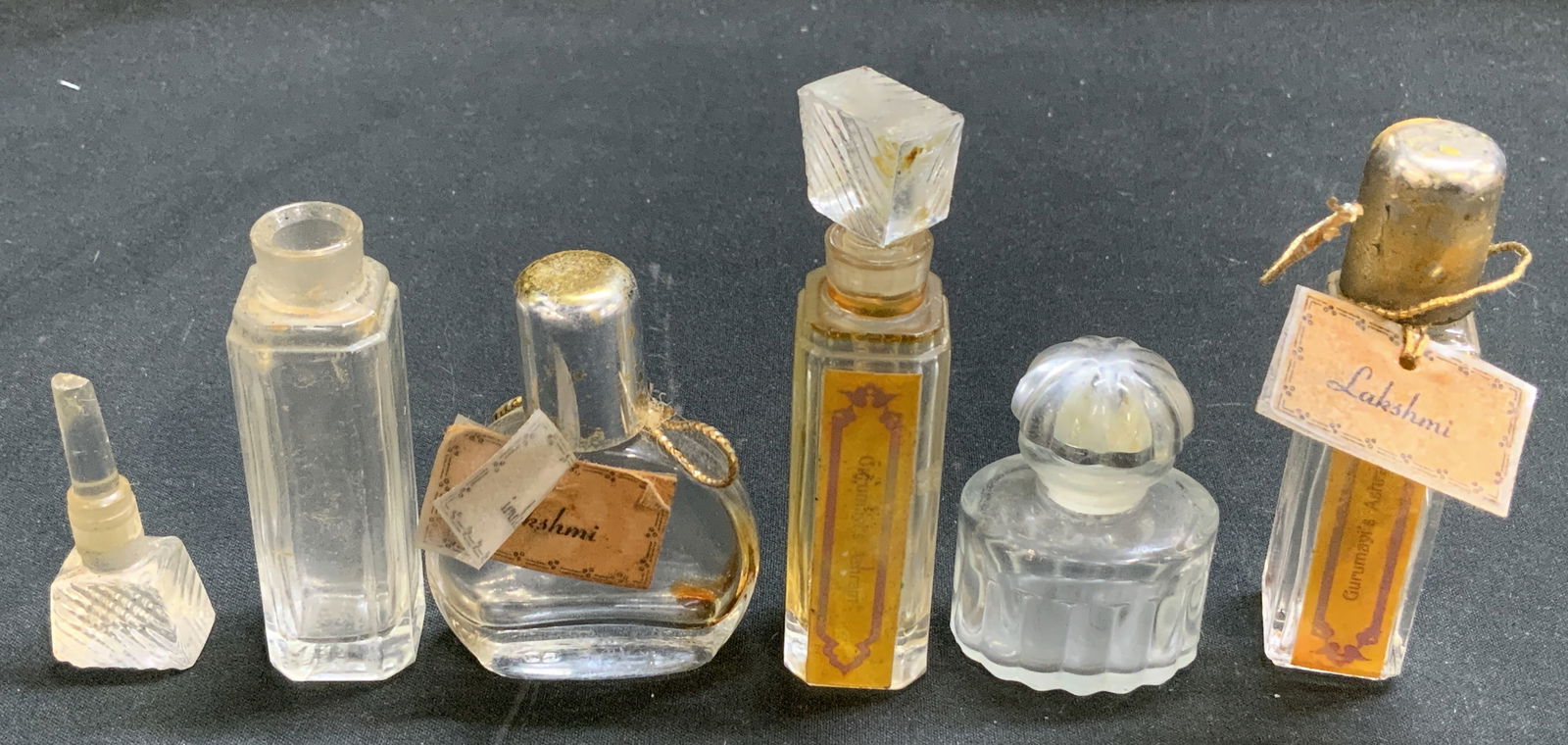 Lot 6 Vtg Assorted Glass Perfume Bottles (1 of 6)