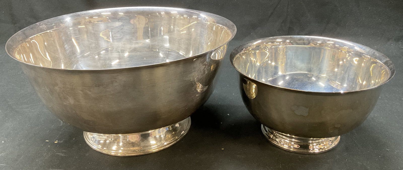 Lot 2 Towle+ Silver Plated Serving Pedestal Bowls (1 of 8)