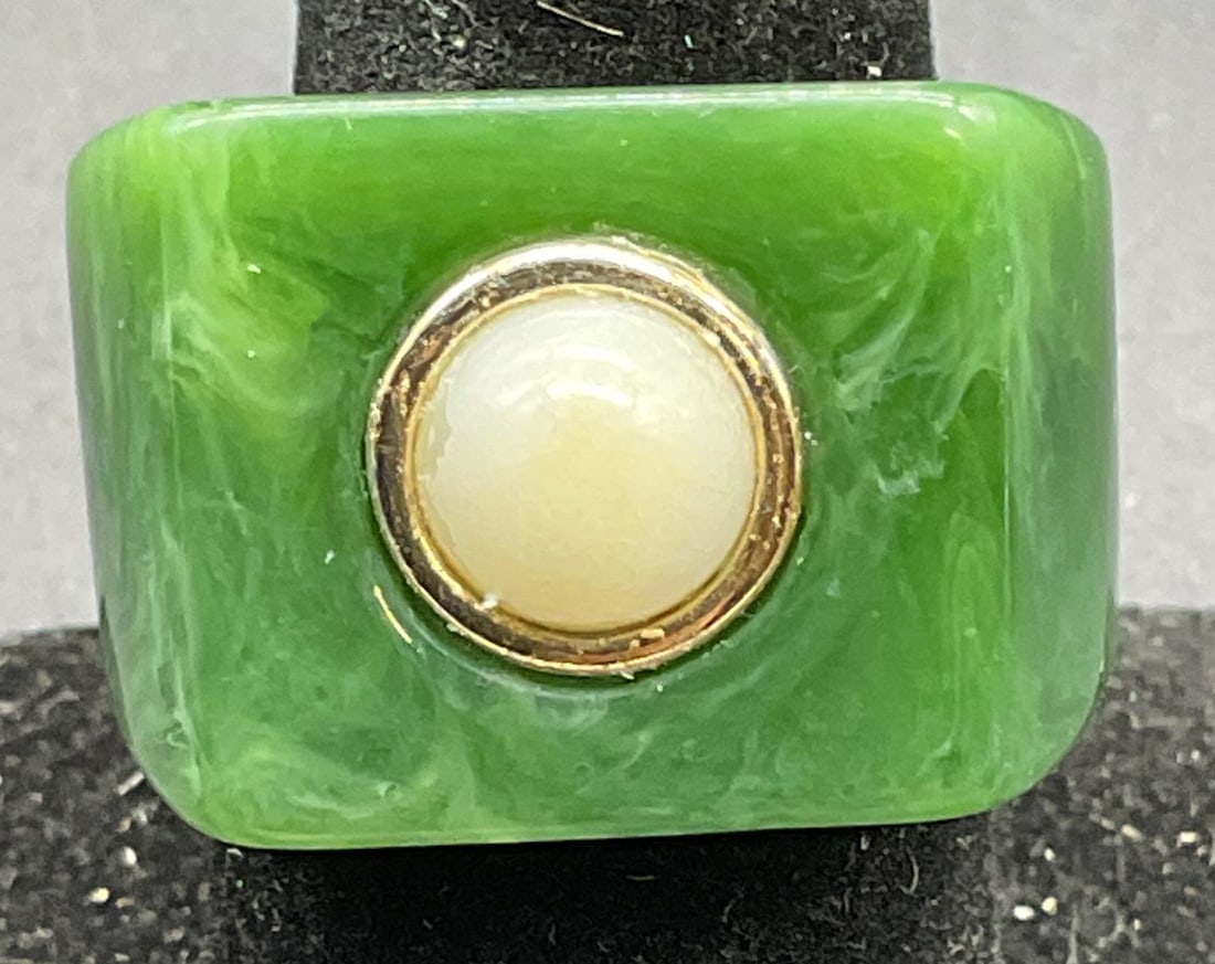Vtg Faux Jade Lucite Pearl Cocktail Ring: Vintage faux jade lucite ring with faux pearl setting. Ring size 7.25. Some scratching. Jewelry, estate jewelry, costume jewelry, cocktail jewelry, fashion jewelry, accessories, fashion accessories, w