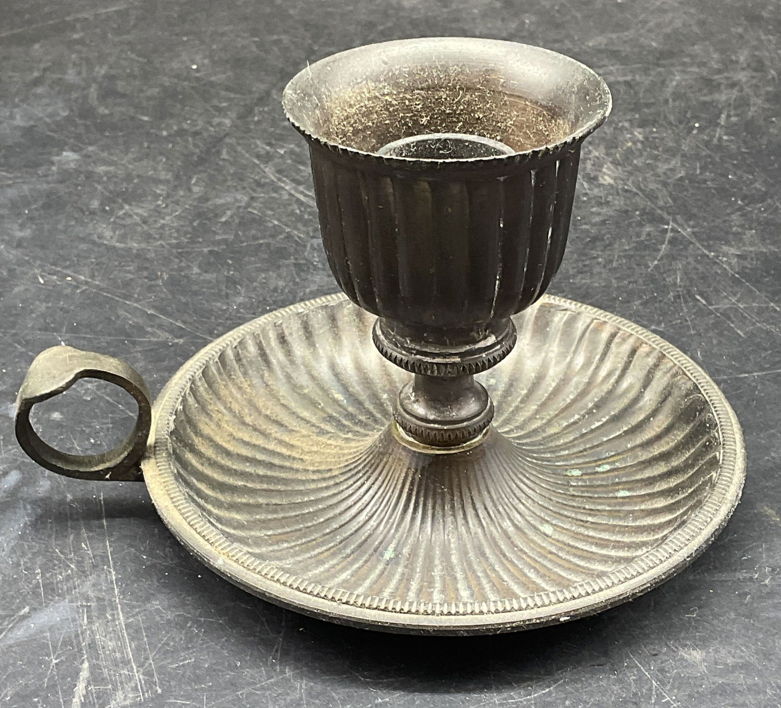 Vtg Silver Plated Copper Chamber Candlestick: Vintage silver plated copper chamber candlestick. Measures approx. 5.25 x 4.5 x 3.5 inches. Scratching, patina, loss to plating. Vintage candlestick, silver plated candlestick, chamber stick, home dec