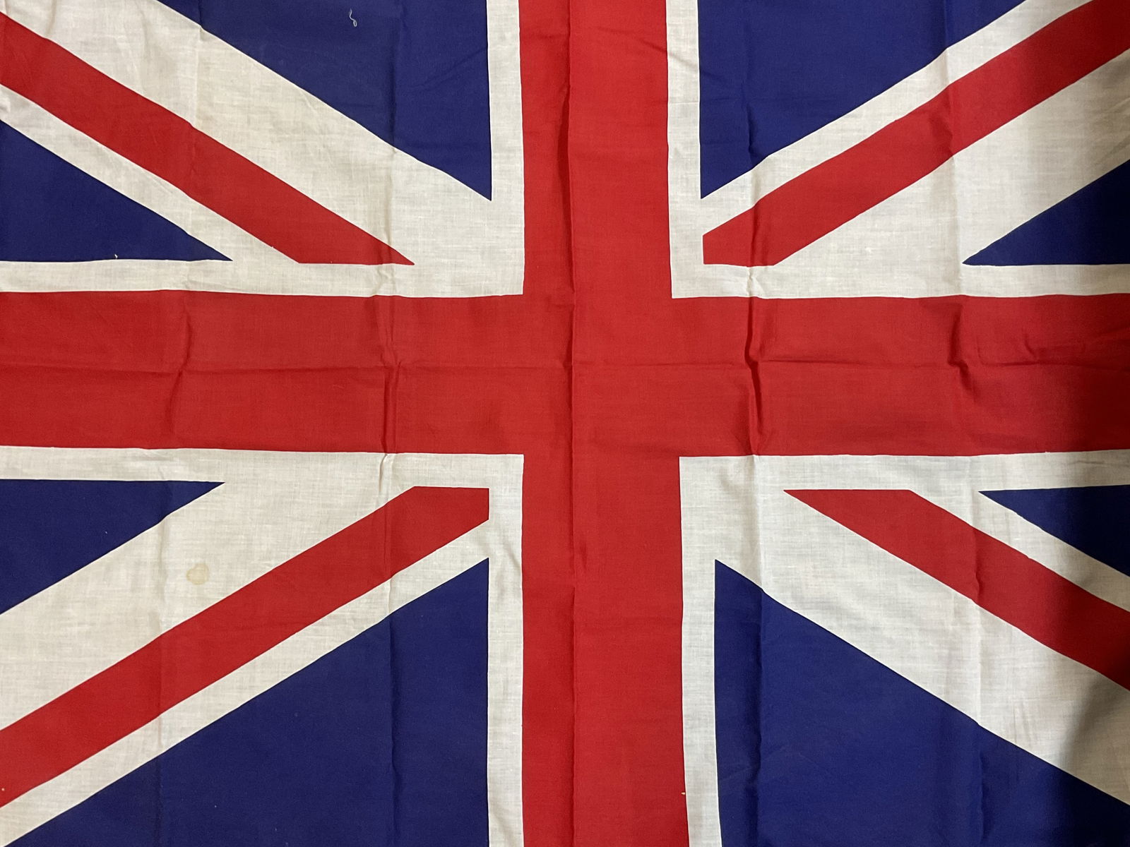 Vintage United Kingdom Cotton Flag 59in: Vintage United Kingdom cotton flag. Feels like cotton. Red, white, and blue. Measures approx 36 x 59 inches. Blemishes observed. Flag, United Kingdom, flag, decor, wall decor, accessories, home