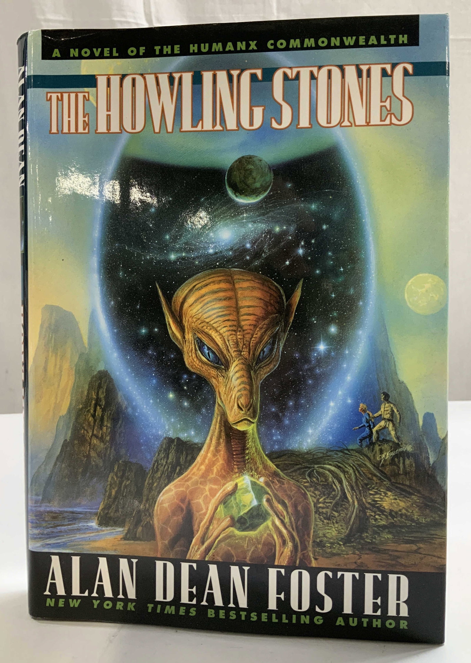 1997 The Howling Stones 1st Ed Novel FOSTER: The Howling Stones. A Novel of the Commonwealth by Alan Dean Foster. Del Rey. Ballantine Books. New York. Copyright 1997. First edition. Front cover features illustrations. Surface wear consistent to 