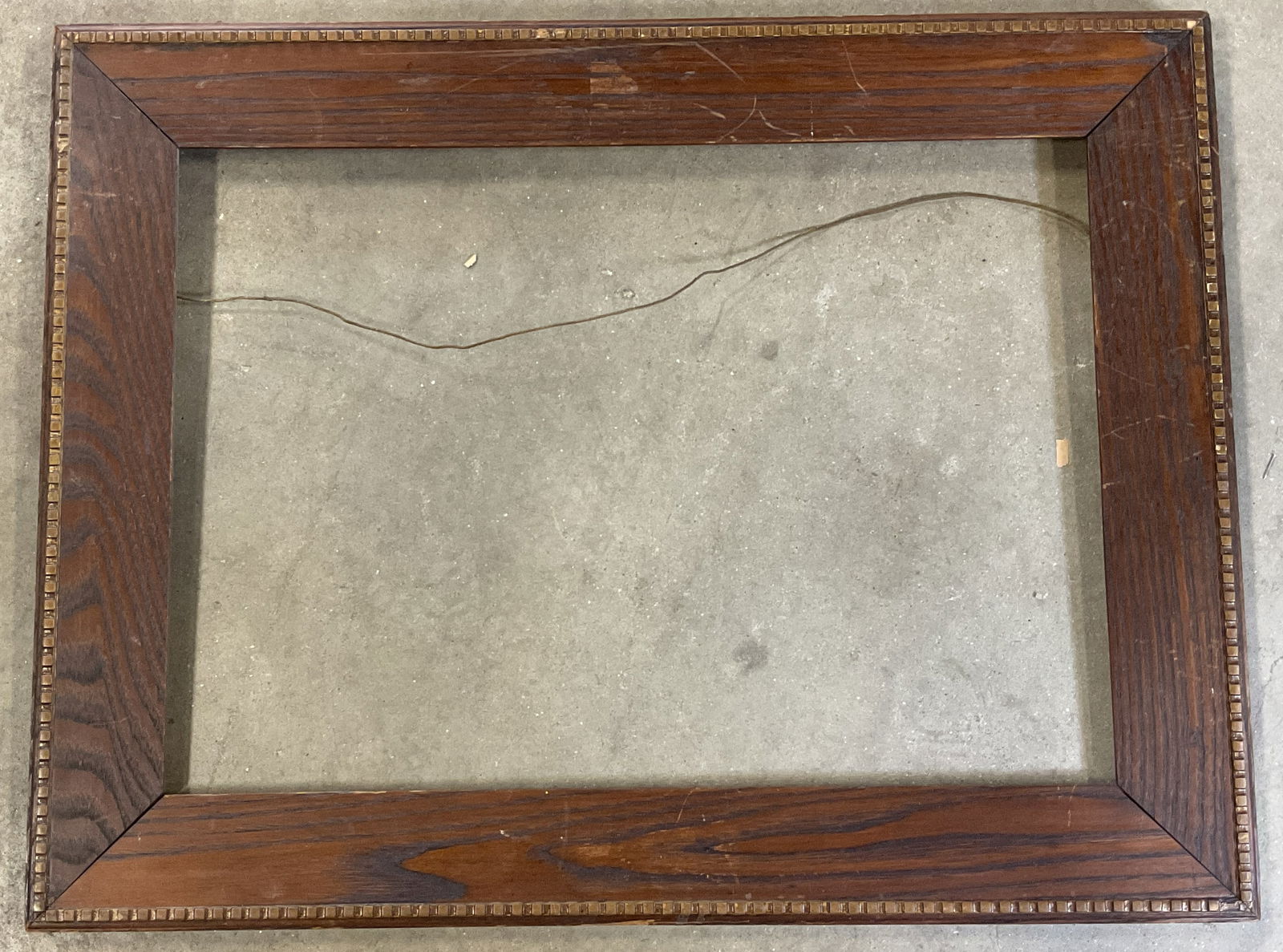 Vintage Notched Wood Wall Frame 27.5in (1 of 6)
