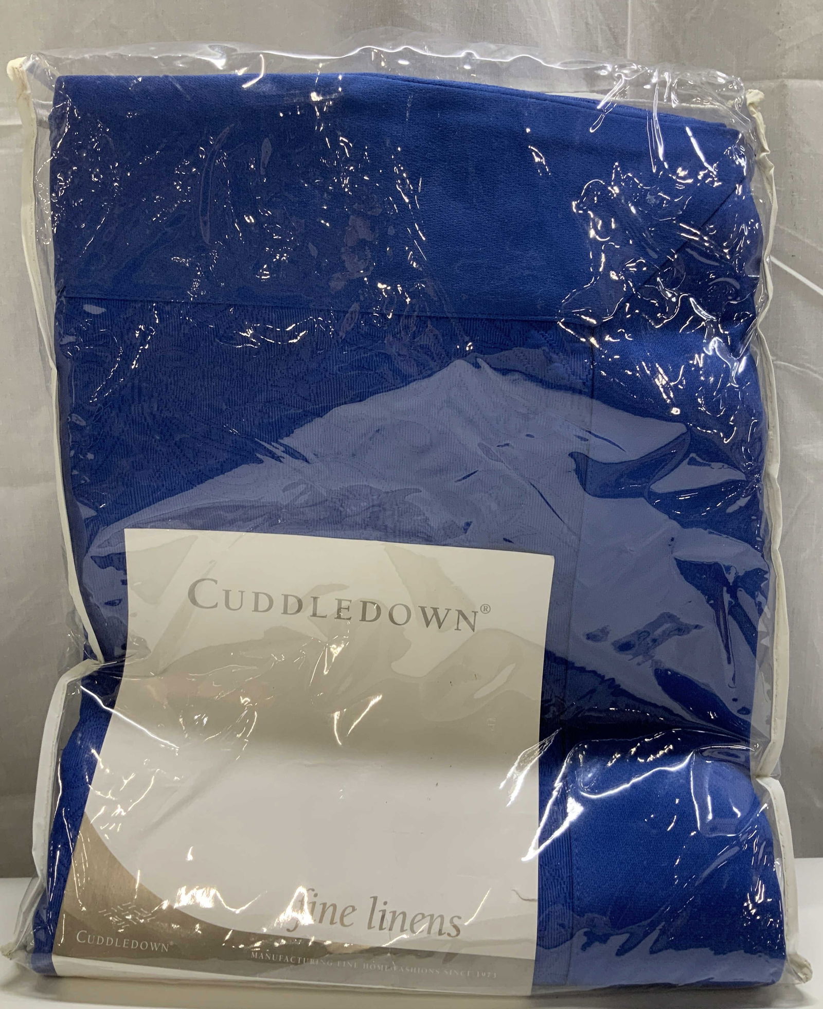 Cuddledown Blue Cotton Coverlet NIP PORTUGAL: Cuddledown Brussels Matelasse coverlet in blue, made of 100% cotton. For queen sized bed. New in packaging. Has not been inspected out of packaging. Lot is sold as is. Surface wear consistent to age,
