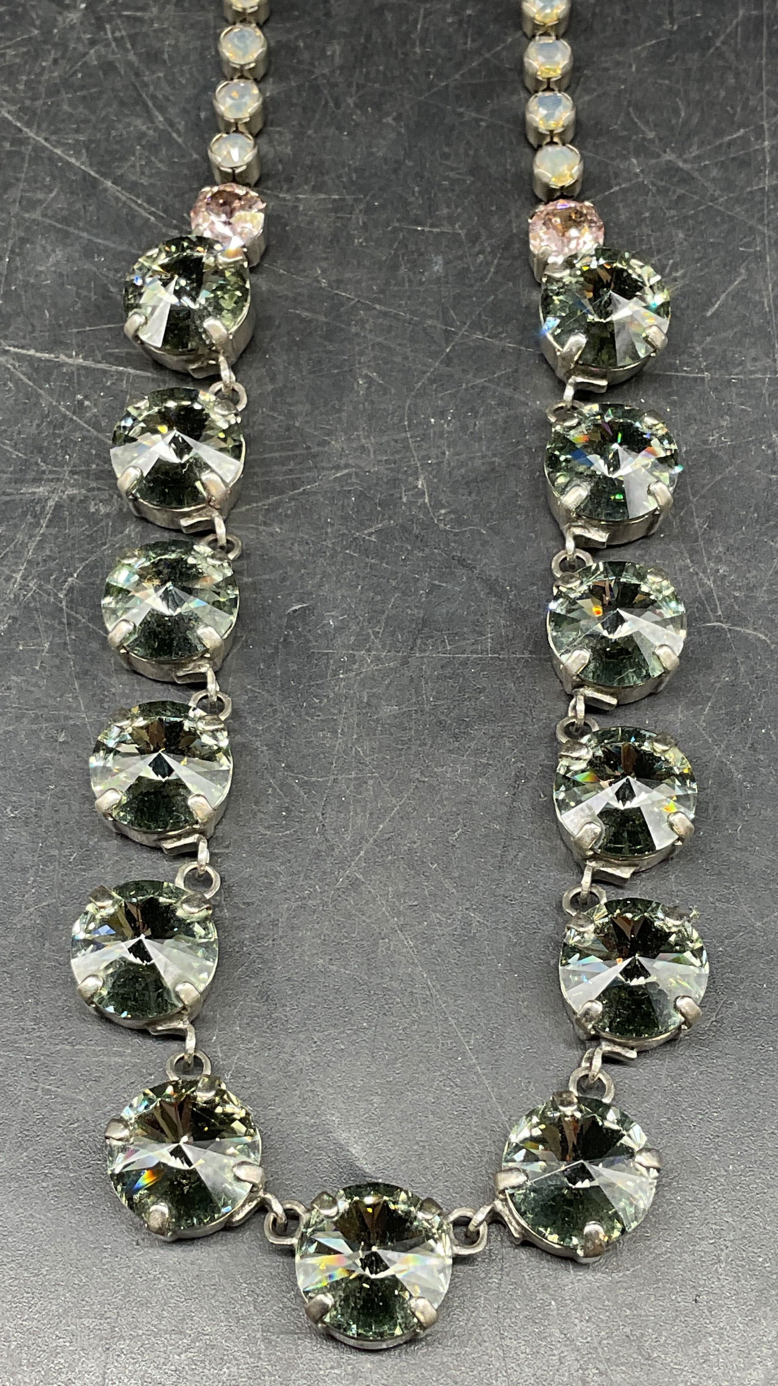 Vintage Sorrelli Silver Tone Crystal Necklace: Vintage signed Sorrelli silver tone crystal necklace. Drop length approx 10 inches. Some scratching. Jewelry, estate jewelry, costume jewelry, cocktail jewelry, fashion jewelry, accessories, fashion a