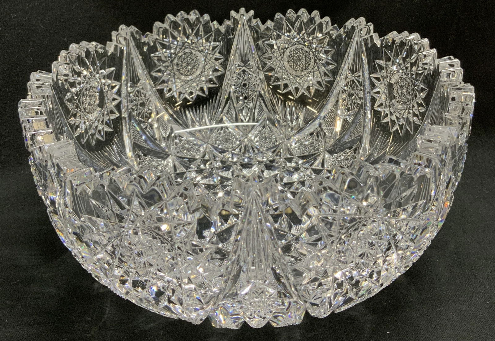 Vtg Hand Cut Heavy Crystal Centerpiece Bowl: Vintage hand cut heavy crystal bowl features a sawtooth edge & hobstar motifs. No visible signature or markings. Surface wear consistent to age, use & exposure. Measurements: length 8in x width 8in x