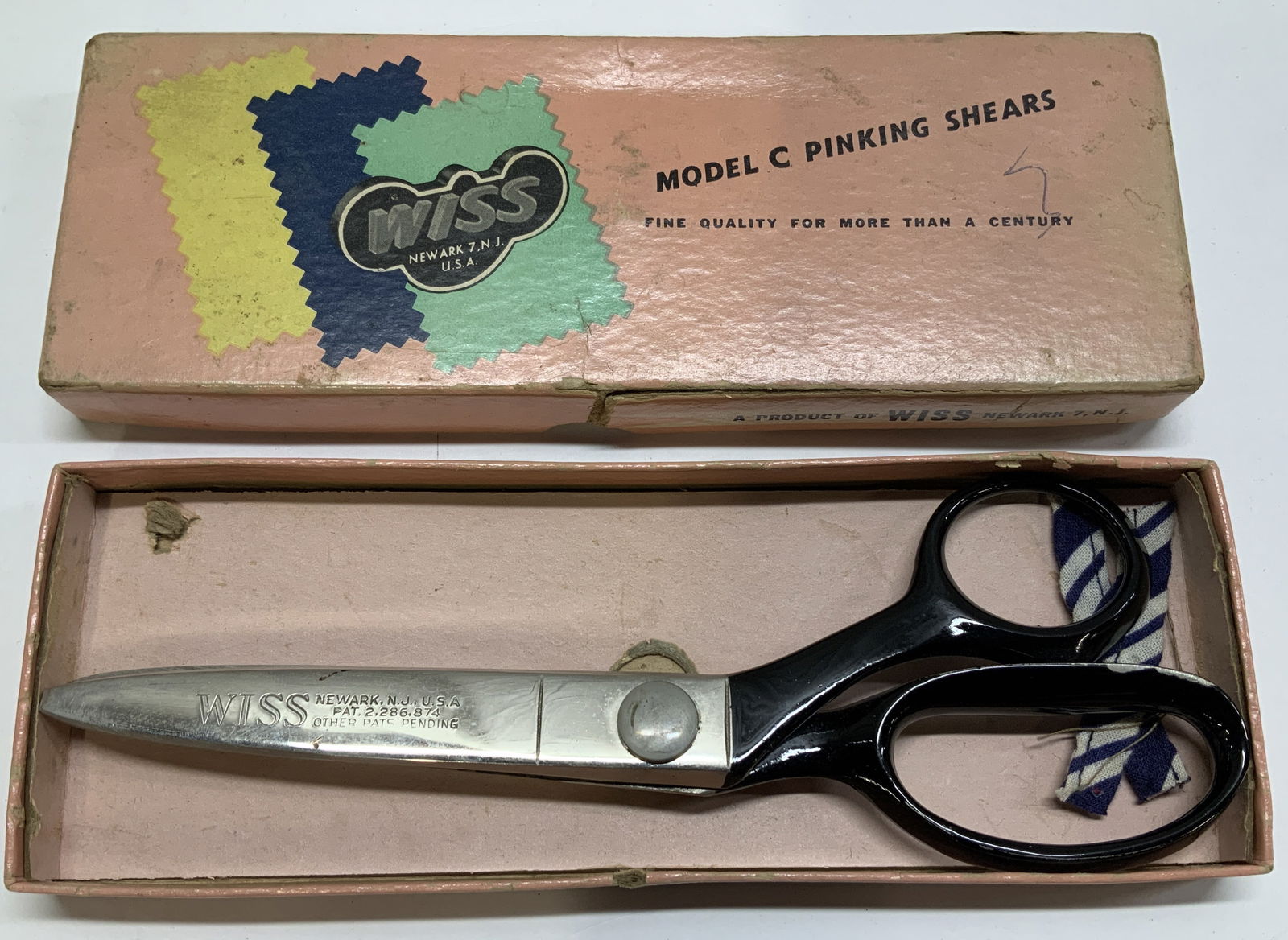 Vtg Wiss Model C Pinking Shears W Org Box USA: Lot includes, vintage Wiss Model C pinking shears is black & silver toned. Comes with original box. Box reads, Wiss Newark 7 N.J. U.S.A. Model C Pinking Shears. Fine Quality for more than a