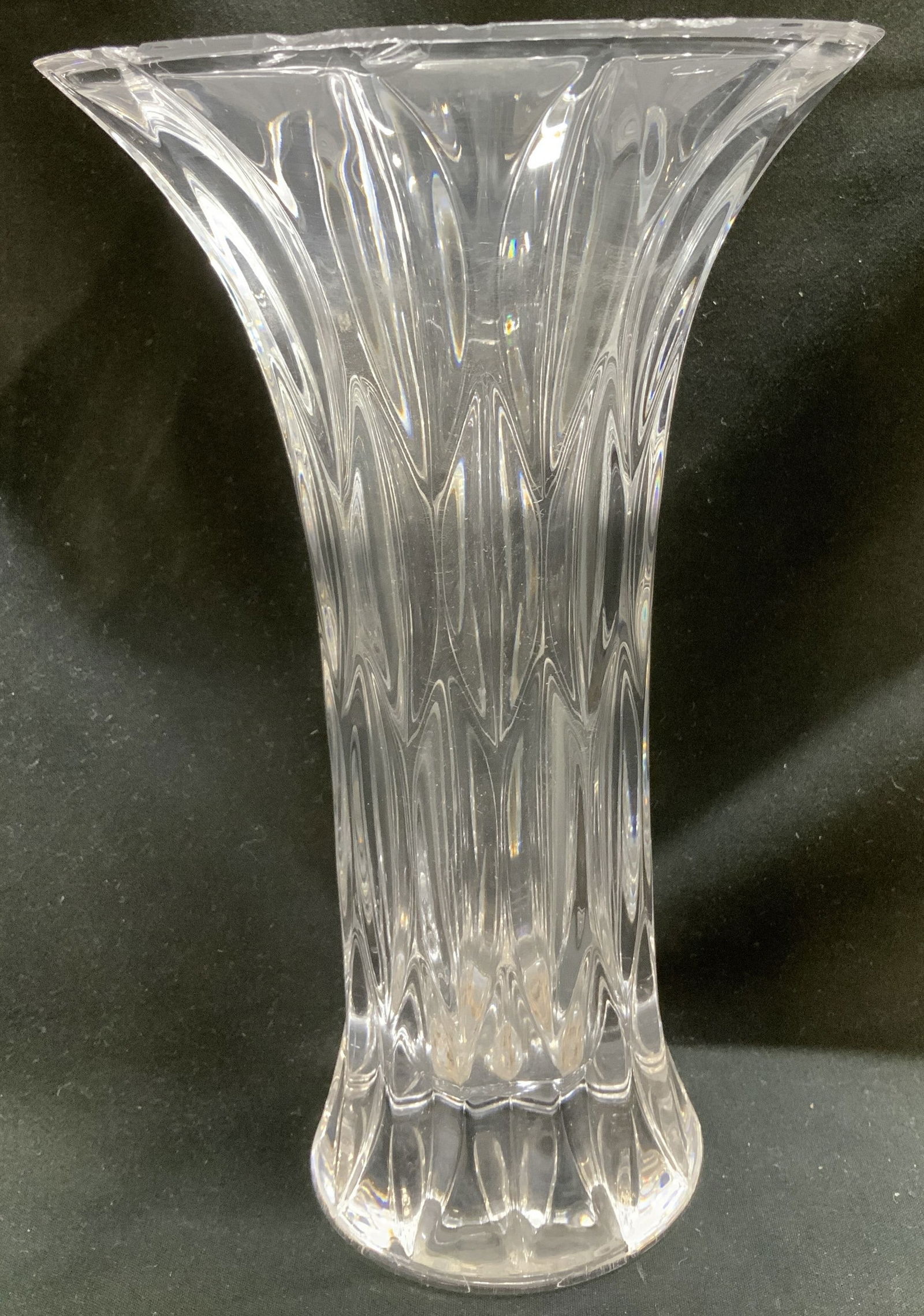 Vtg Clear Crystal Petal Style Vase 8.2in (1 of 6)