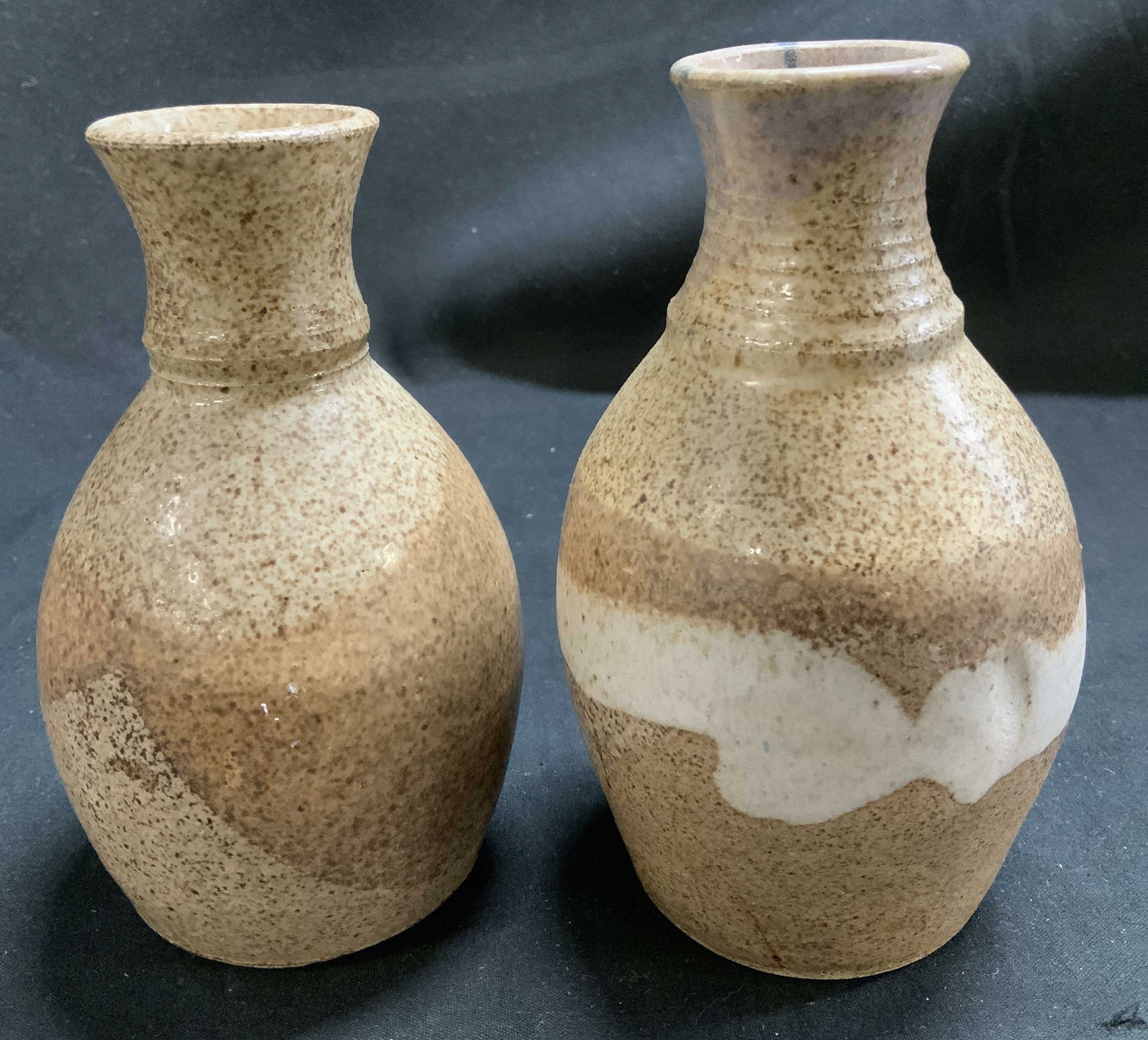 Lot 2 Sgnd Speckled Brown Pottery Vases (1 of 7)
