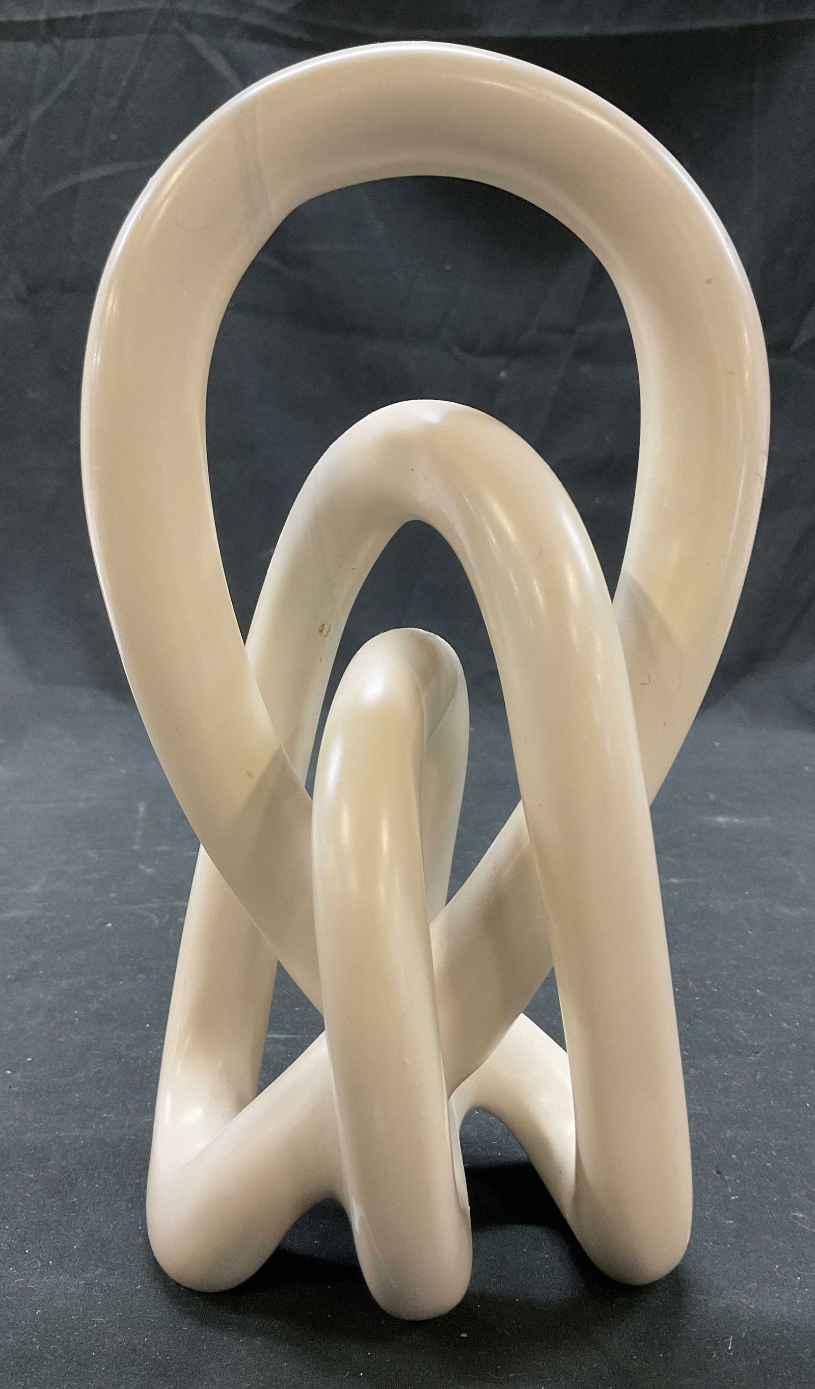 Vtg Hand Carved Soapstone Love Knot Sculpture: Vintage hand carved soapstone love knot sculpture. Interlocking loop design. White cream colored. Referred to as a wedding sculpture, union of two people as one and as separate individuals.