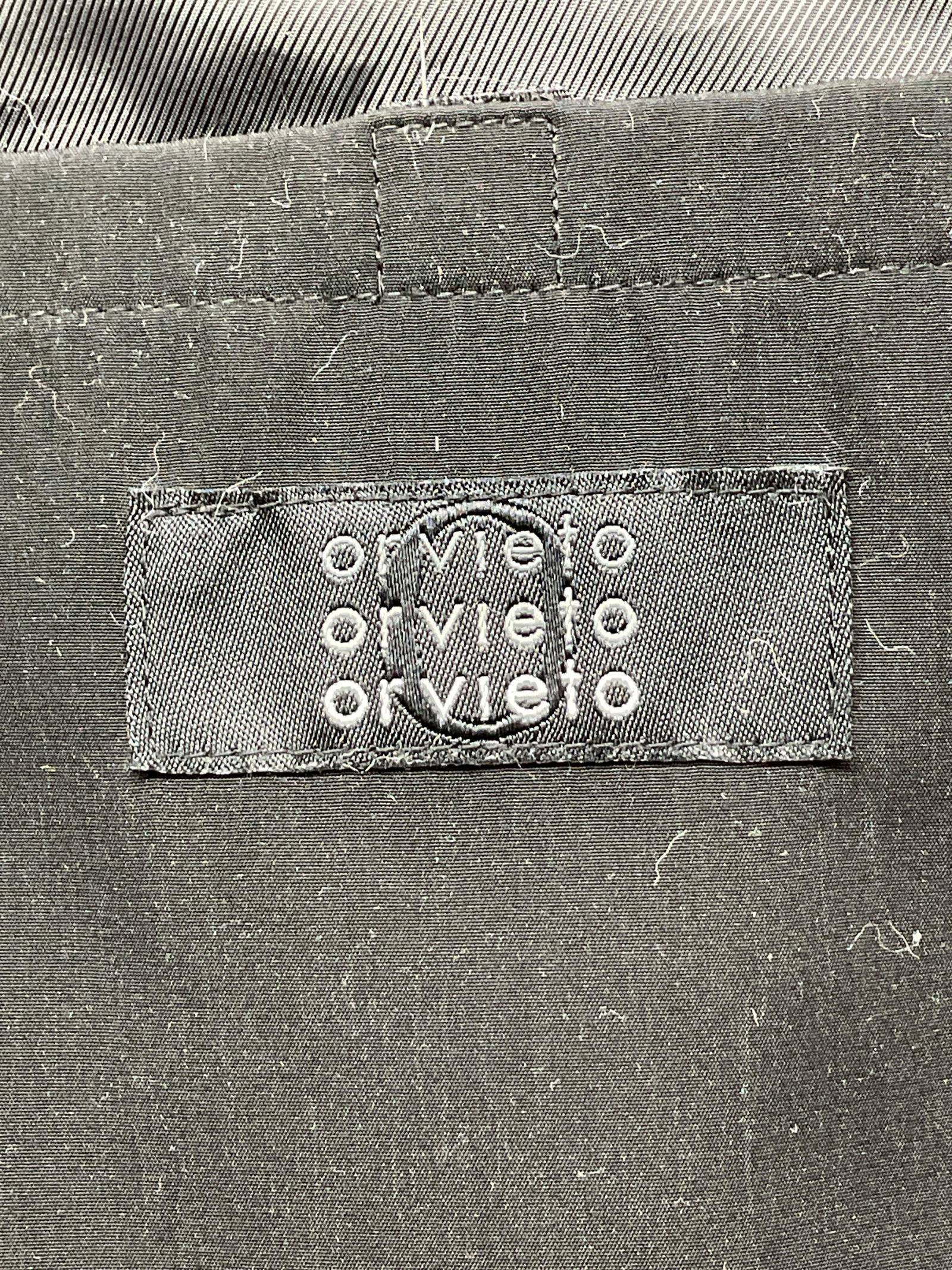 Orvieto Black Buttoned Coat - 8