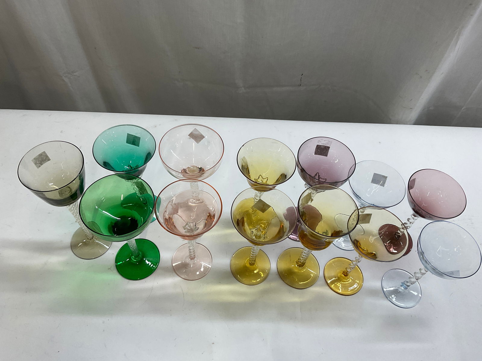 Set 13 Colorful Twisted Stemware - 2