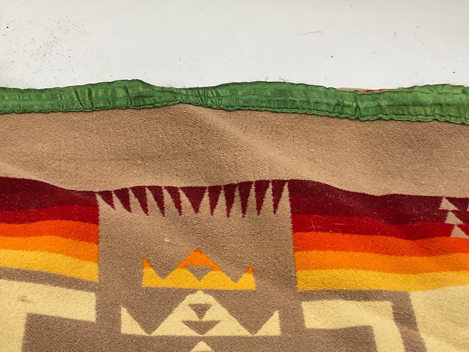 2 Geometric Patterned Blankets - 4