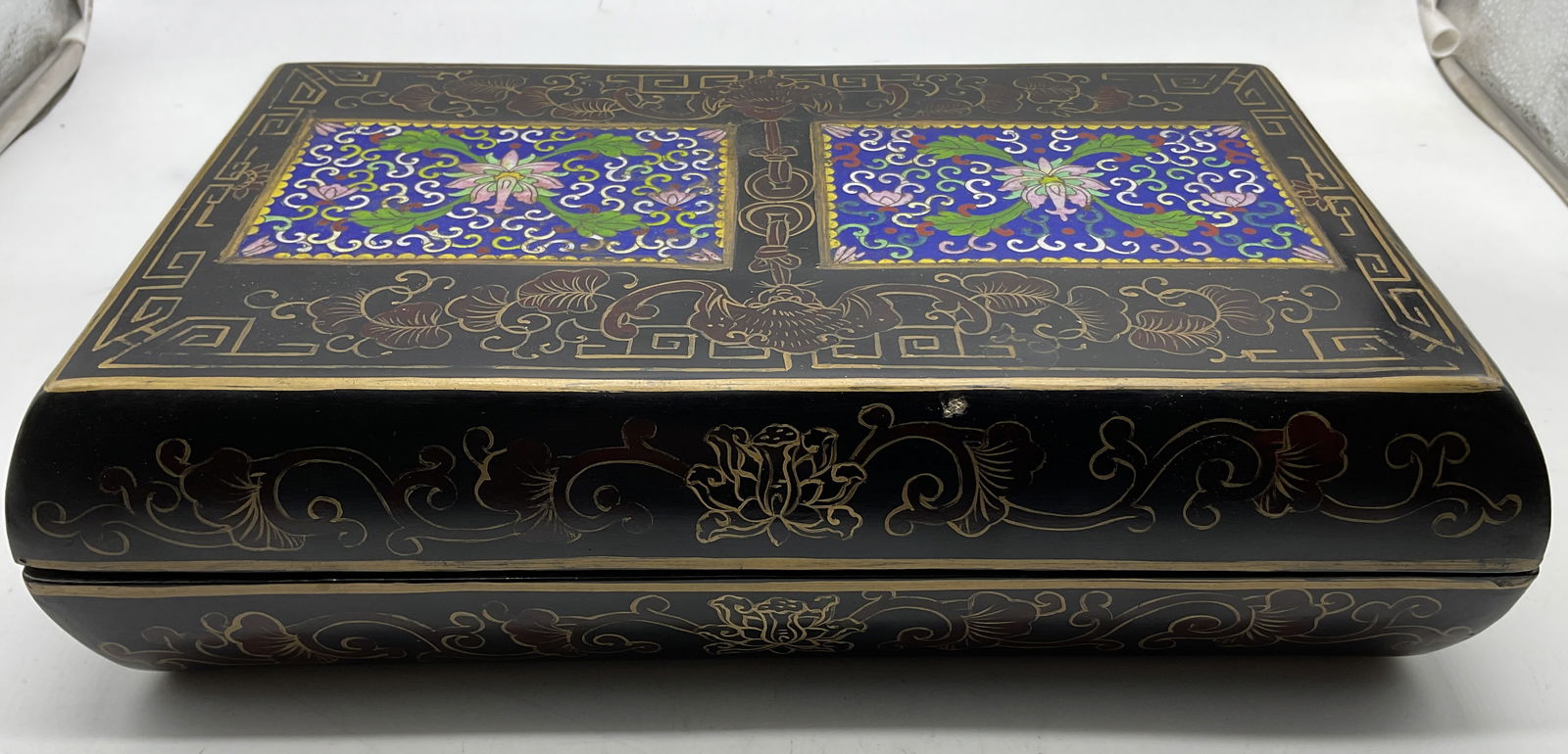 Vtg Chinese Cloisonne Lacquer Lidded Wedding Box (1 of 10)
