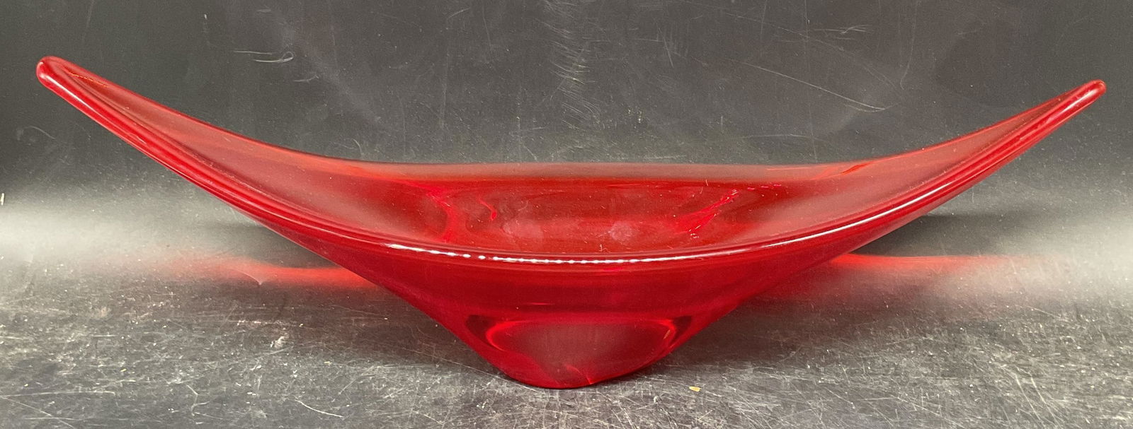 MCM MURANO Red Art Glass Centerpiece: Mid century modern Murano art glass centerpiece bowl in red. Measures approx. 16.5 x 4.75 x 5.25 inches. Some scratching. MURANO bowl, art glass bowl, centerpiece bowl, home decor, home accessories, t