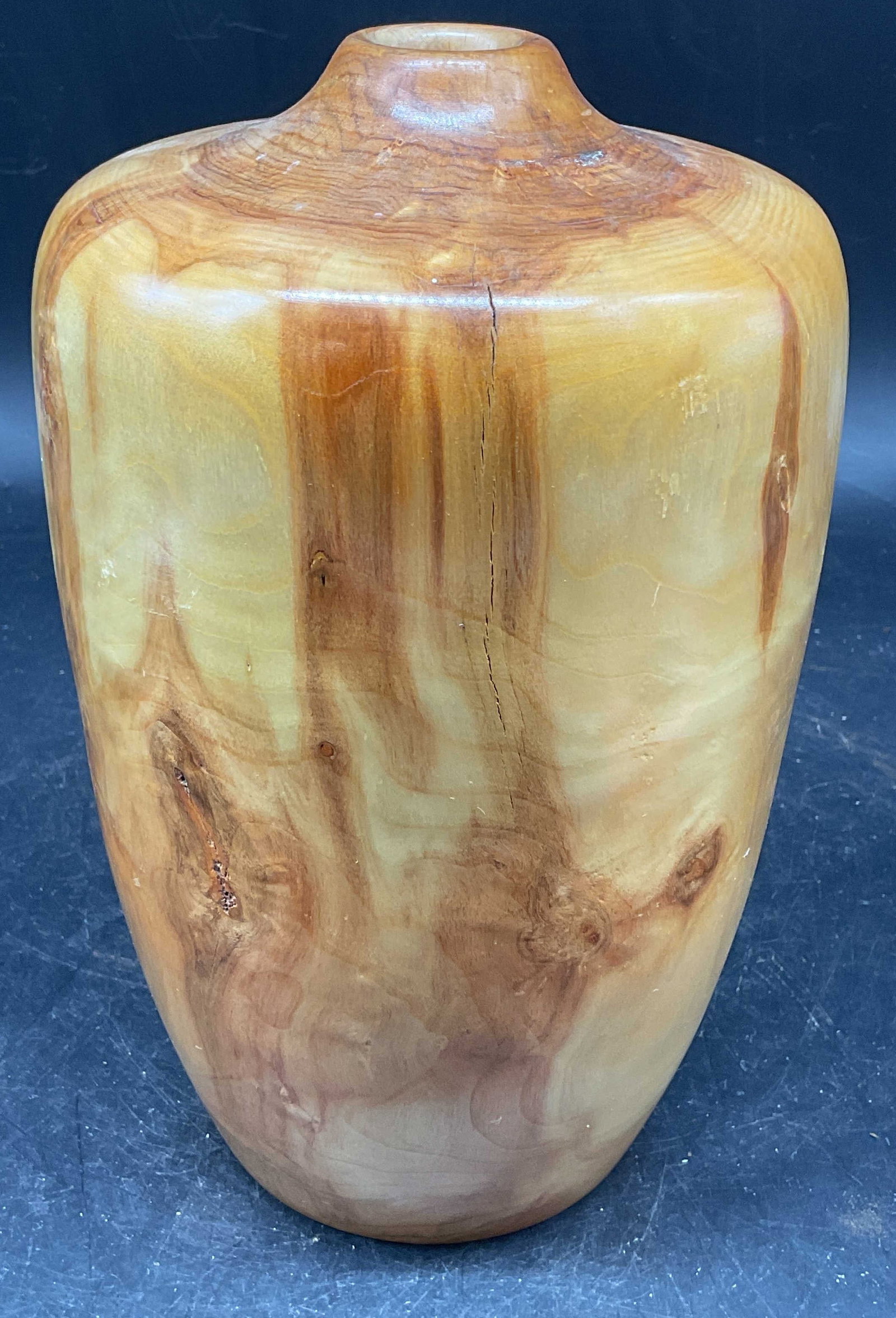 Hows Your Aspen Turned Wood Vase USA (1 of 6)