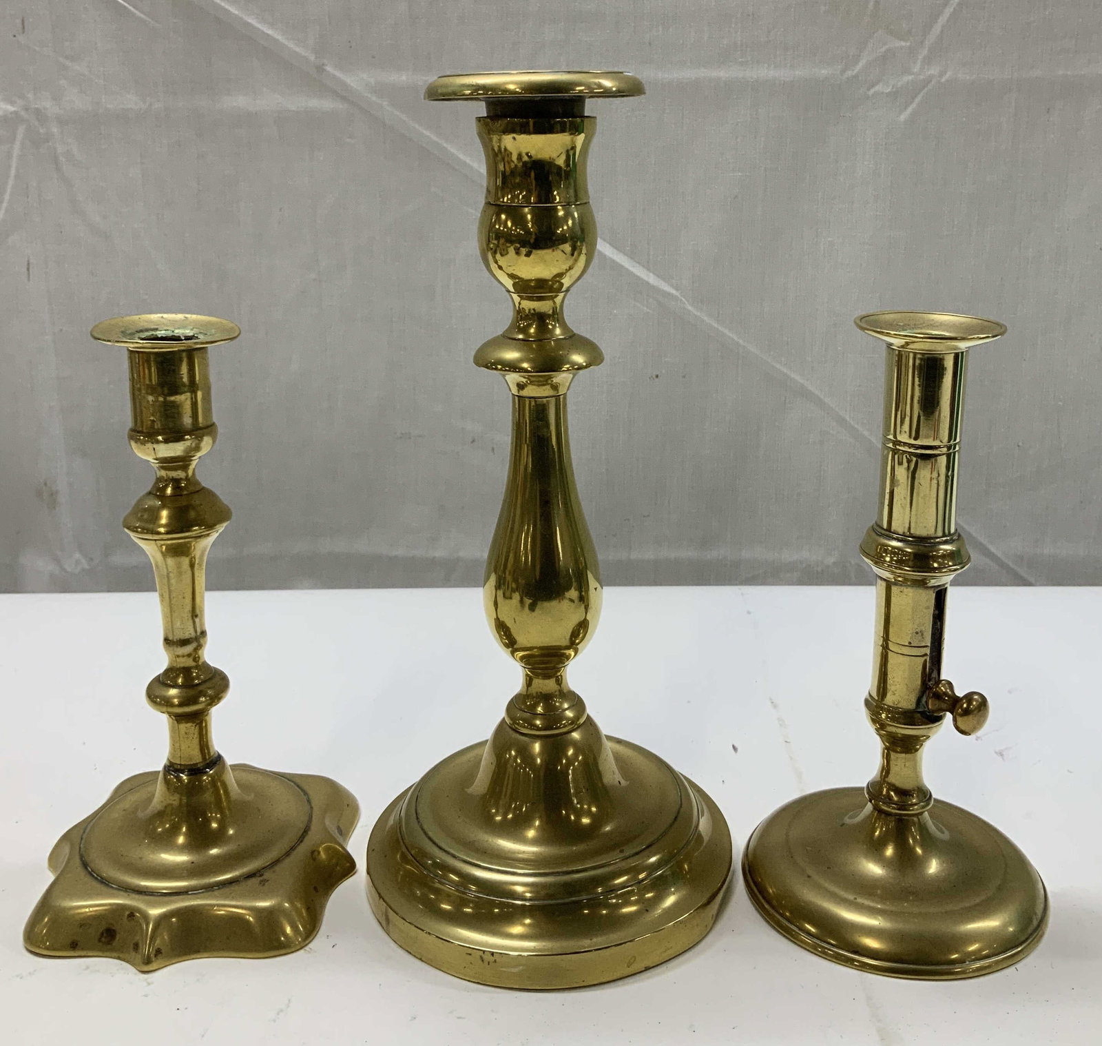 Lot 3 Vtg Brass Candlestick Holders (1 of 6)