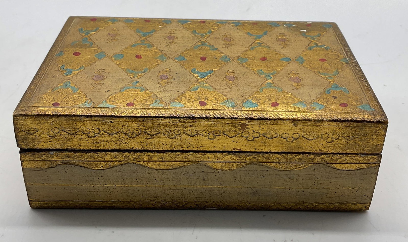 Vtg Florentine Gold Leaf Deco Trinket Box Italy (1 of 12)