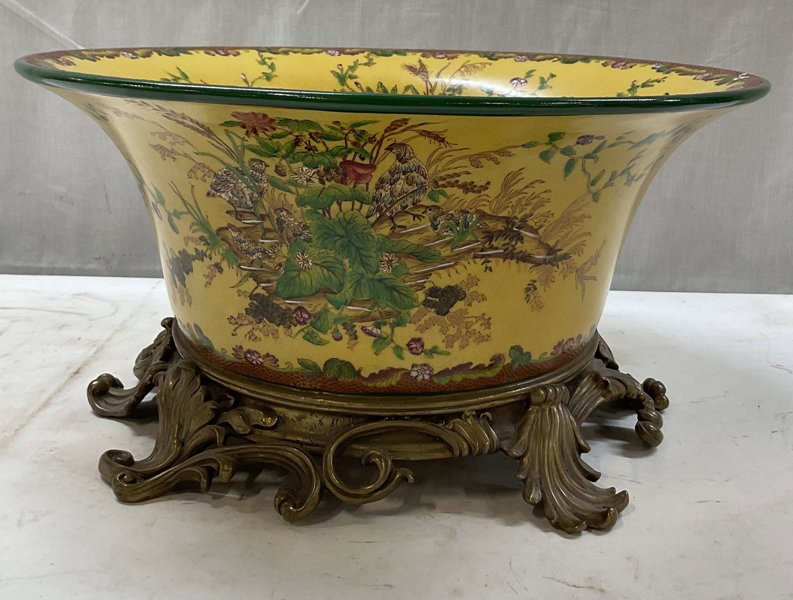 SGND Vtg Chinese Hand Painted Footed Planter (1 of 14)