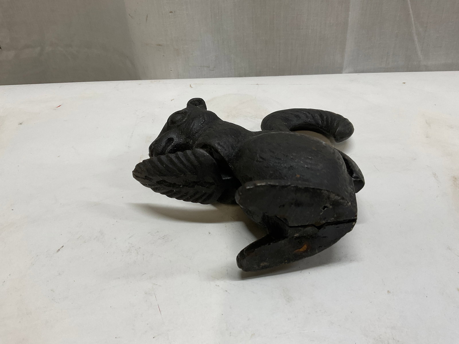 Black Cast-Iron Squirrel Nutcracker - 7