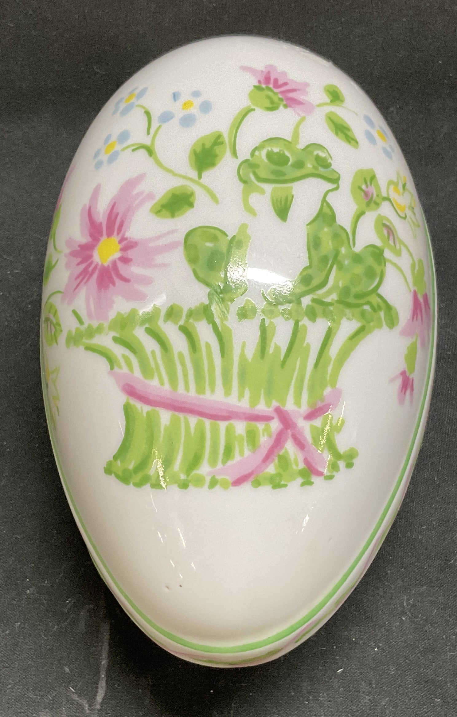 Taste Seller by Sigma Frog Bouquet Trinket Box (1 of 9)