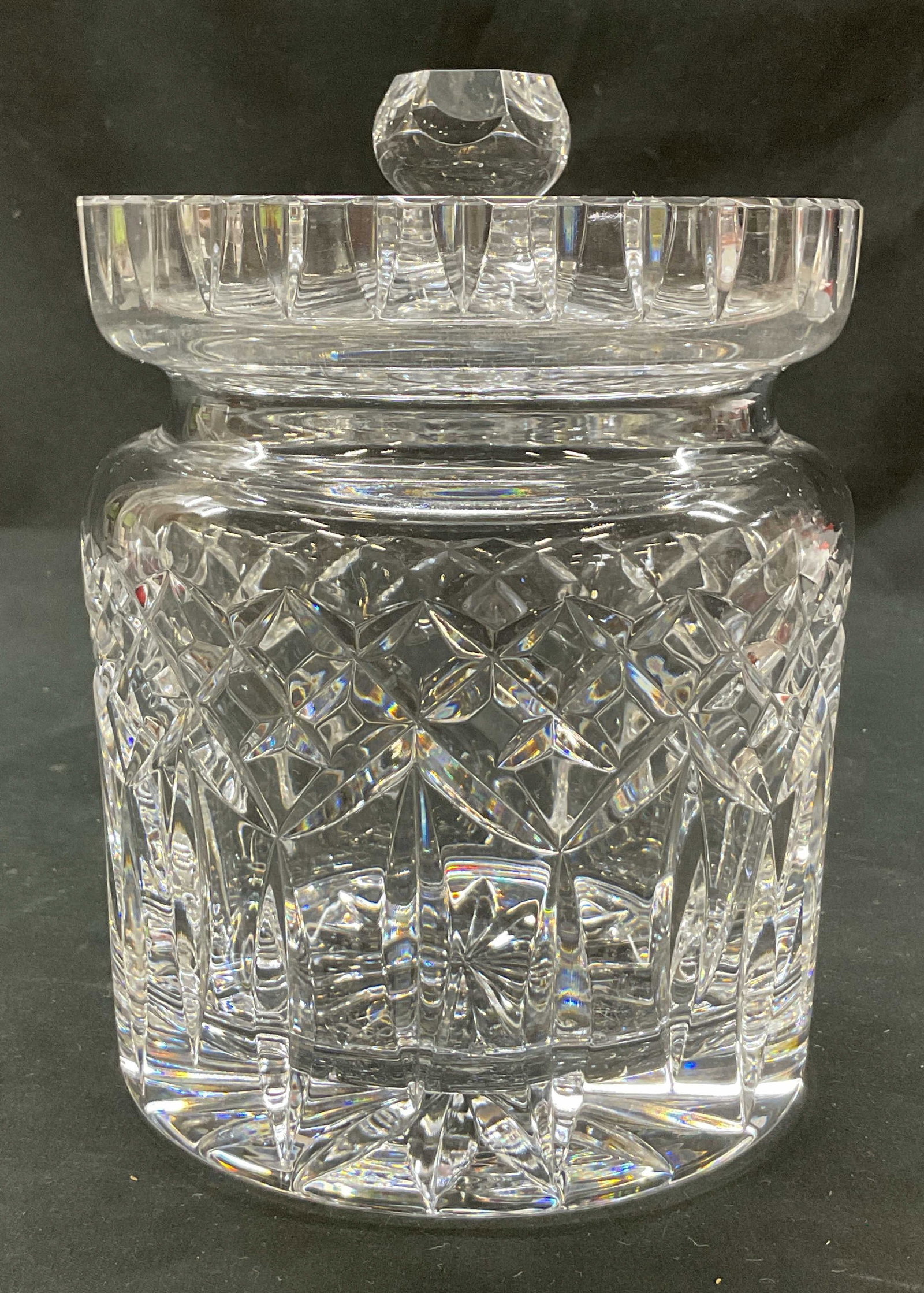 SGND Waterford Cut Crystal Lidded Biscuit Jar (1 of 10)