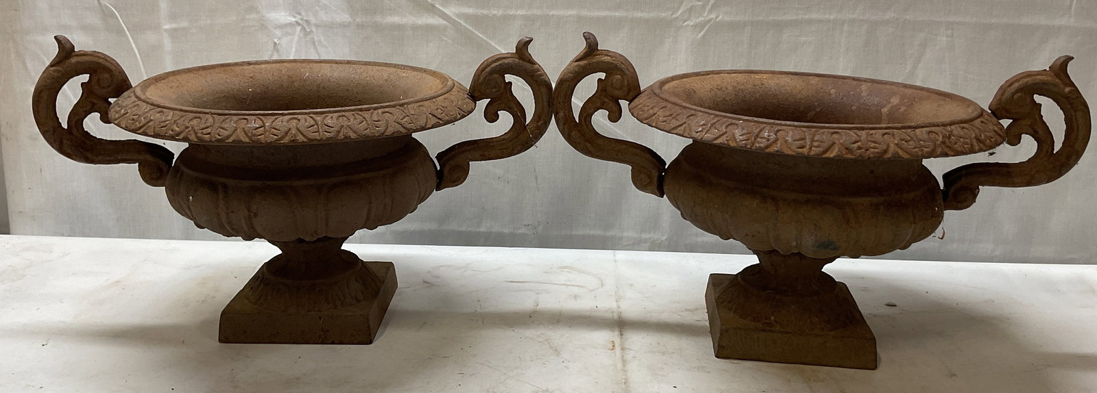 Pair Antq French Style Cast Iron Garden Planter (1 of 12)