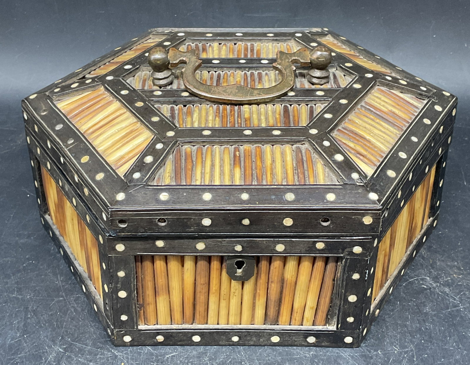 Antique Ceylon Porcupine Quill Hexagonal Box (1 of 9)