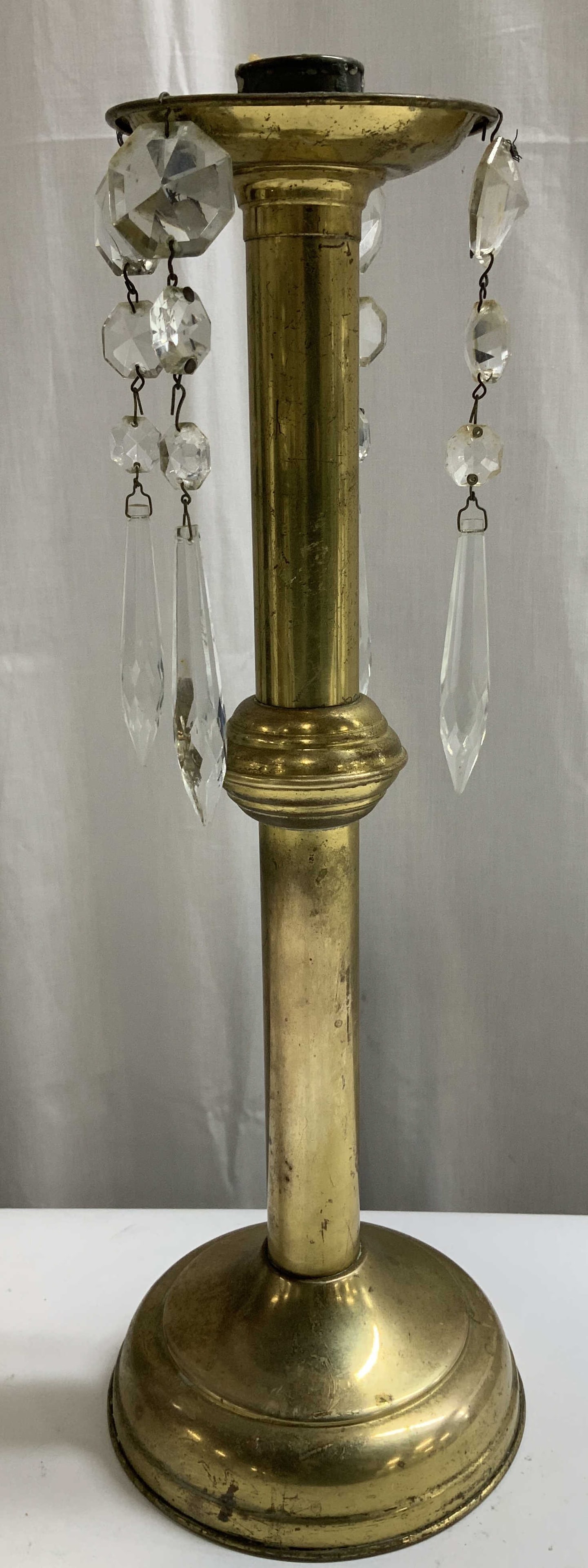 Vtg Brass Candlestick Holder W Prisms: Vintage brass candlestick holder features a round base & hanging prisms at top. No visible signature or markings. Surface wear consistent to age, use & exposure. Measurements: length 5.1in x width 5.1