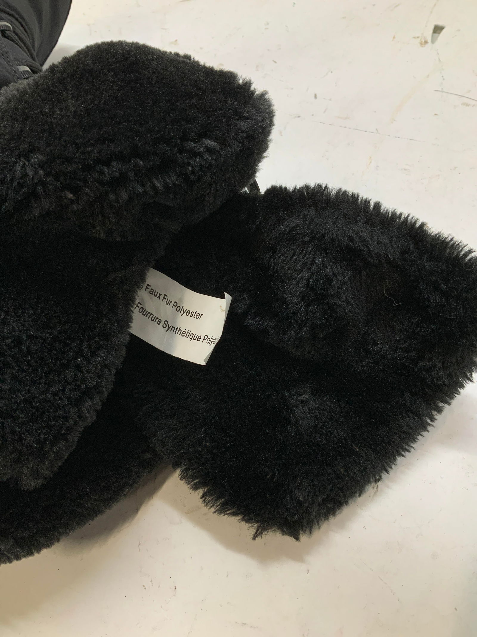 Pair Kamisk Bridefense Waterproof Boots - 6