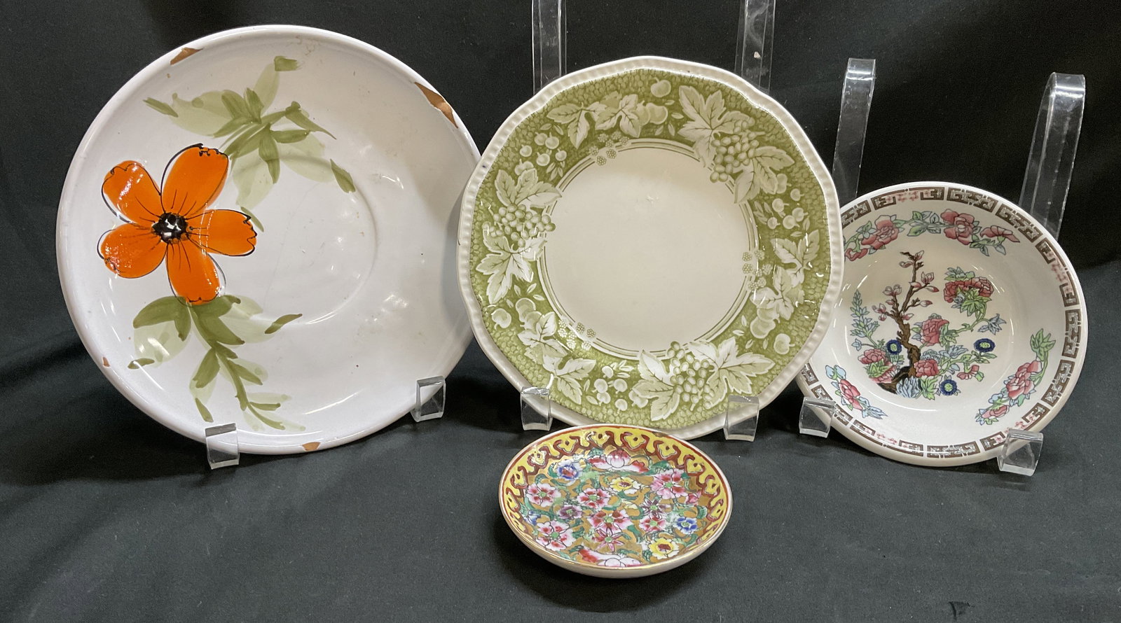 Lt 4 English, Asian, Italian Dishes (1 of 11)