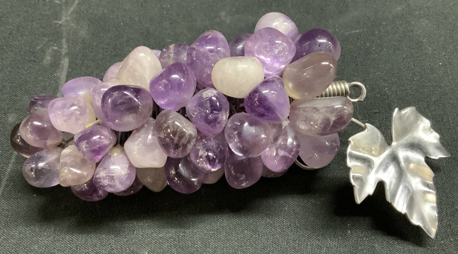 Vtg Amethyst Stone Grape Cluster (1 of 6)