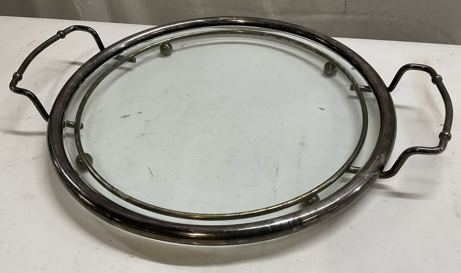 VTG Circular Silver-Plated Glass Serving Tray (1 of 10)