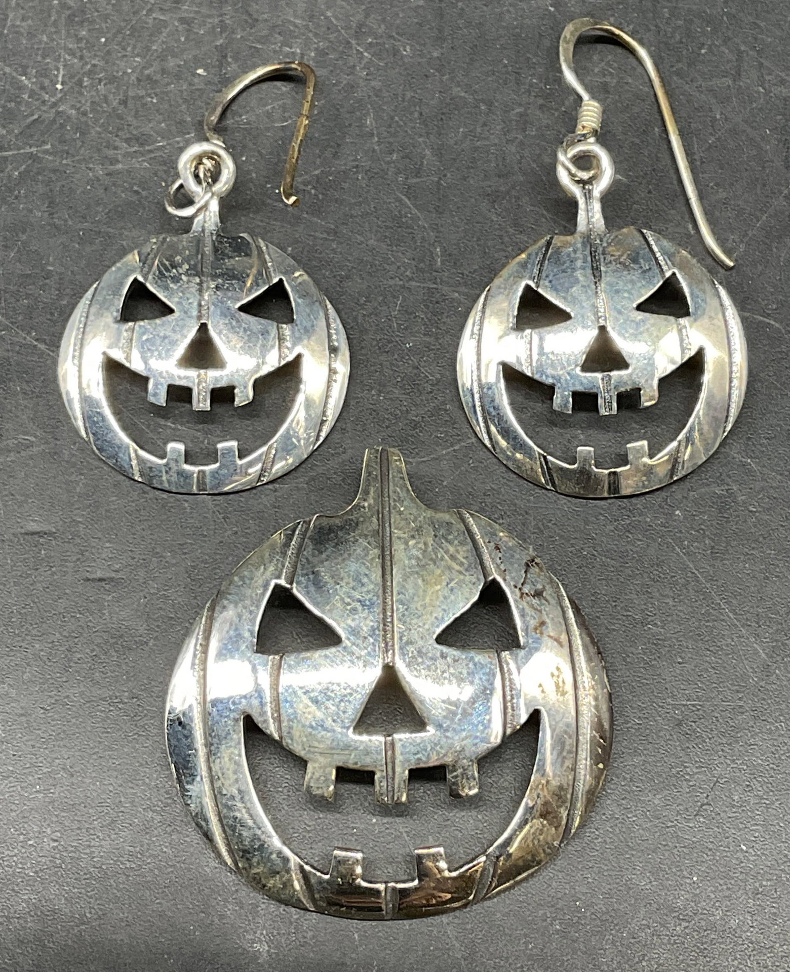 2 Sterling Silver Jack O Lantern Pendant + (1 of 6)