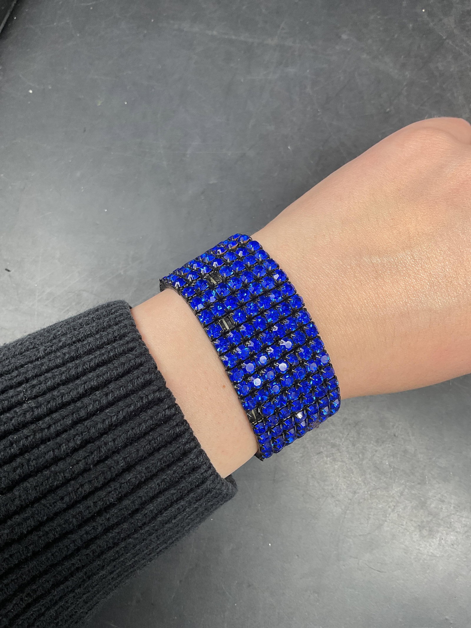 Mac Mode Blue Crystal Mesh Bracelet - 6