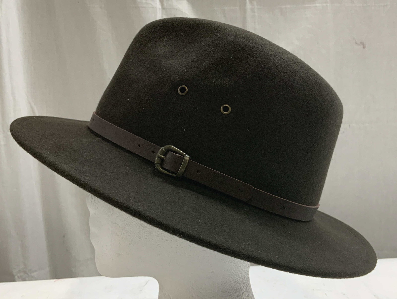 Duluth Trading Brown Wool Felt Hat (1 of 6)