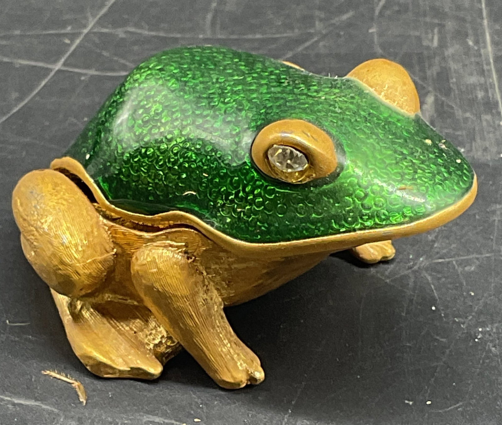 Estee Lauder Leap Frog Perfume Compact (1 of 6)