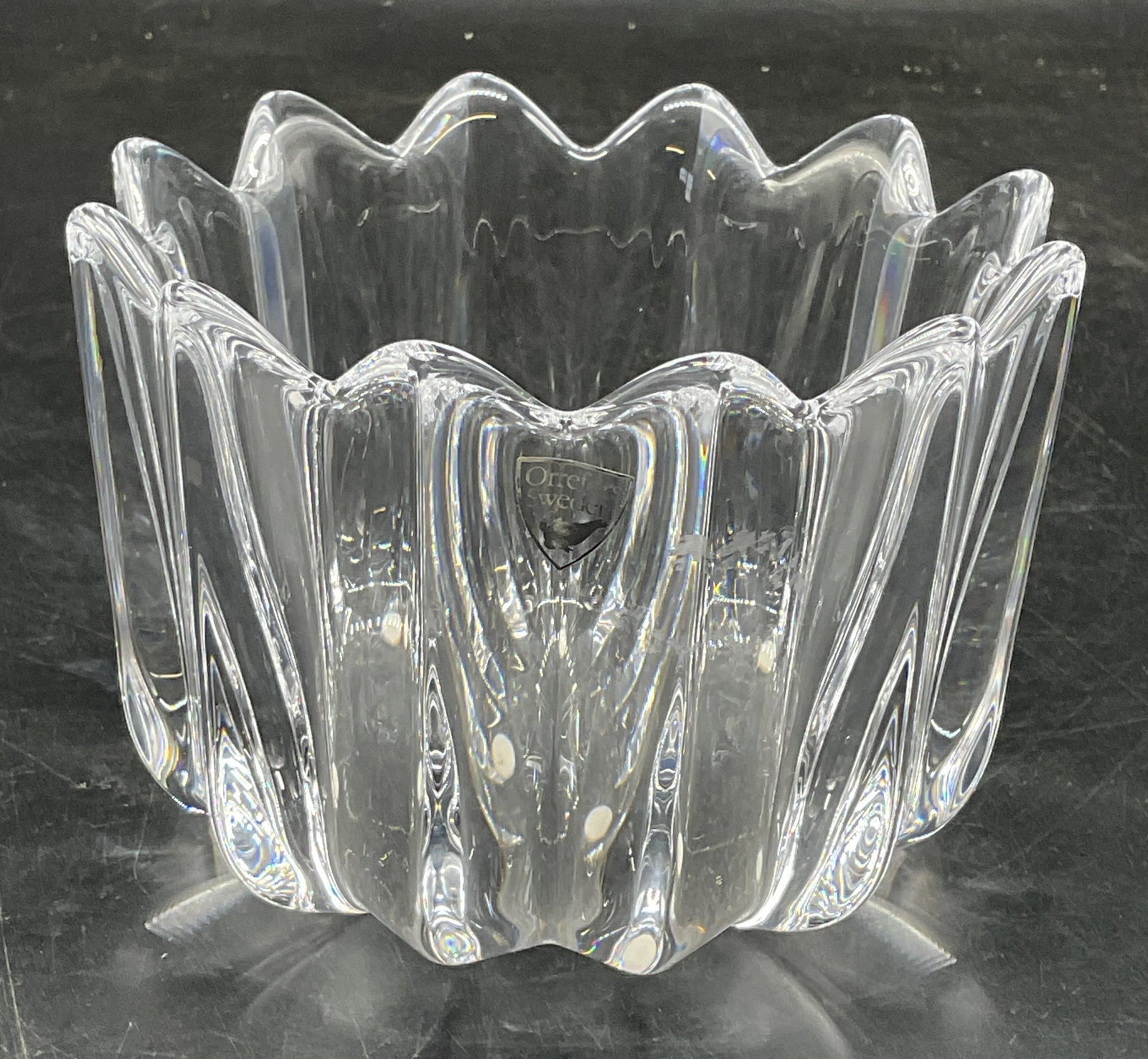 ORREFORS Fleur Crystal Bowl, Sweden (1 of 6)