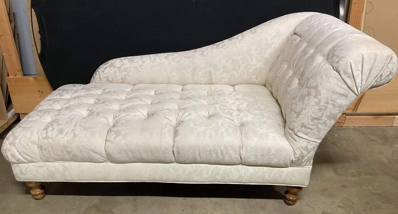 Vtg Upholstered Chesterfield Style Chaise Lounge (1 of 10)
