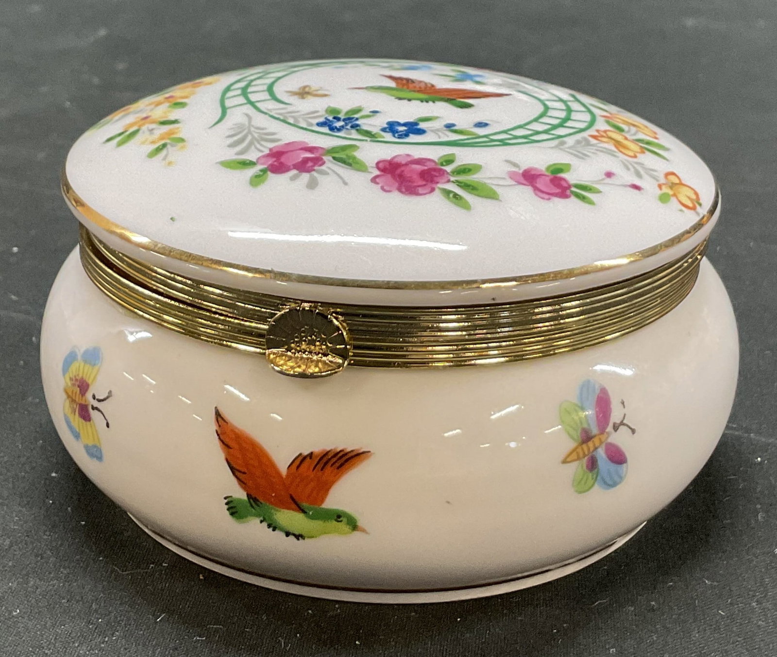 Towle Porcelain Bird & Butterfly Trinket Box Japan (1 of 8)