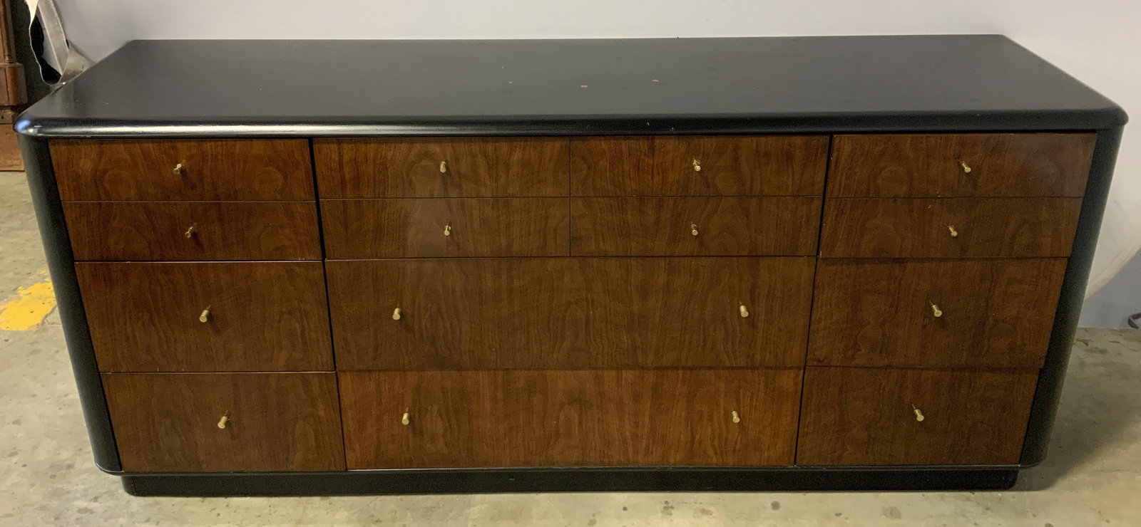 Vtg Drexel Heritage Wooden Multi Drawer Dresser (1 of 7)