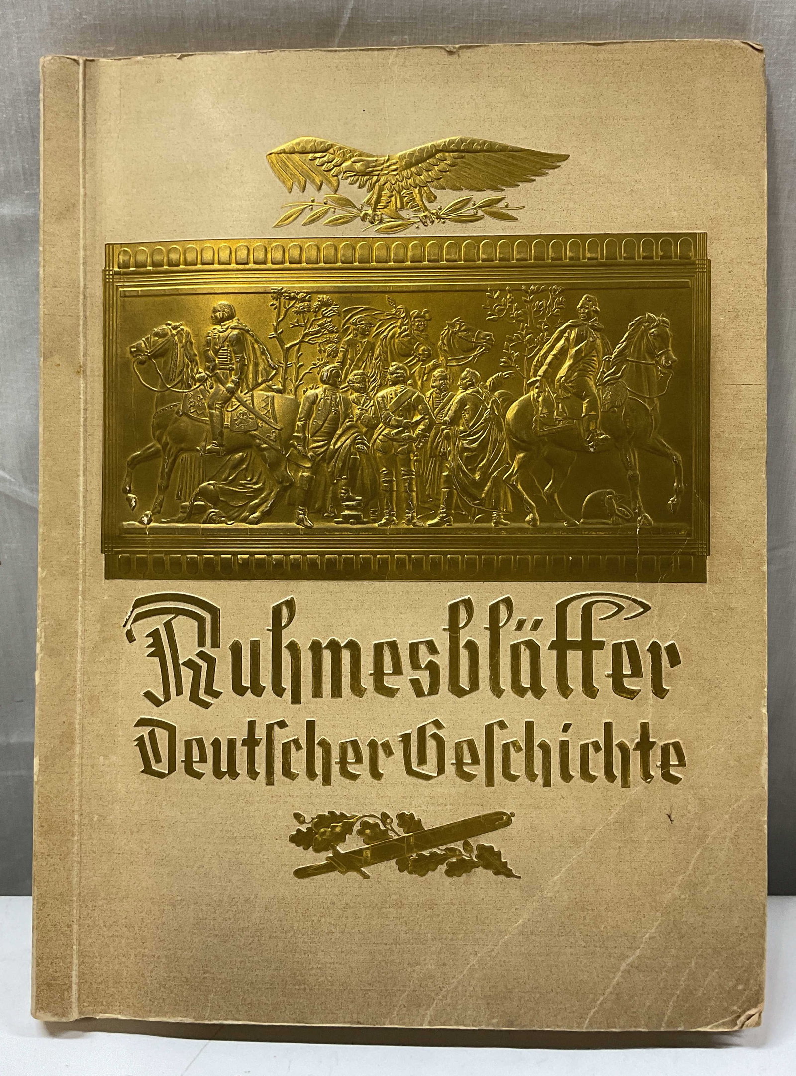 1930s Ruhmesblatter Deutscher Geschichte Album+ (1 of 10)