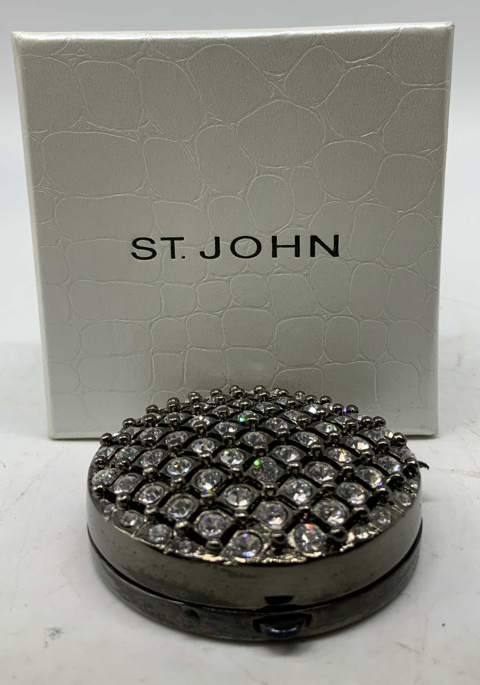 St.John Rhinestone Dual Mirror Compact W Bx (1 of 7)