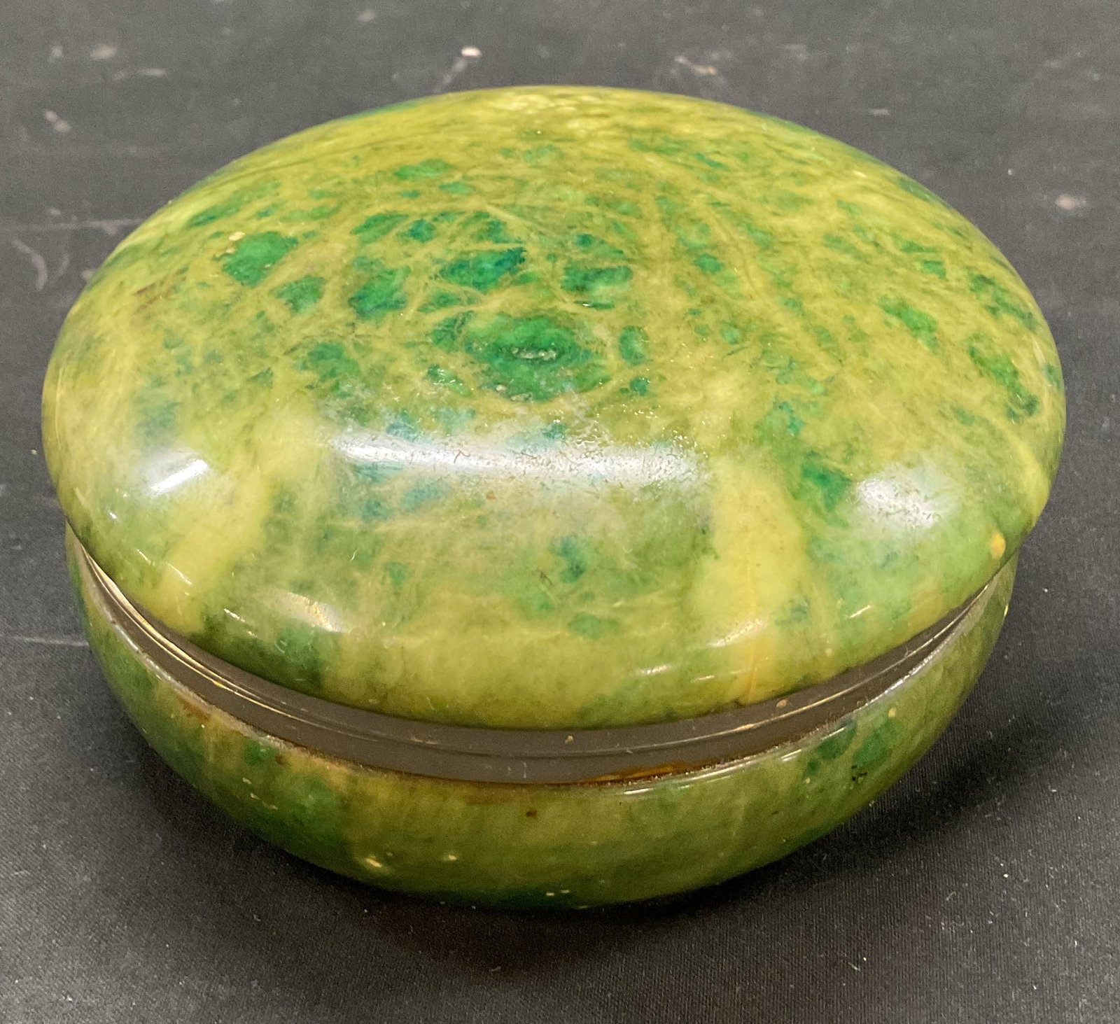 Vintage Green Alabaster Trinket Box (1 of 10)
