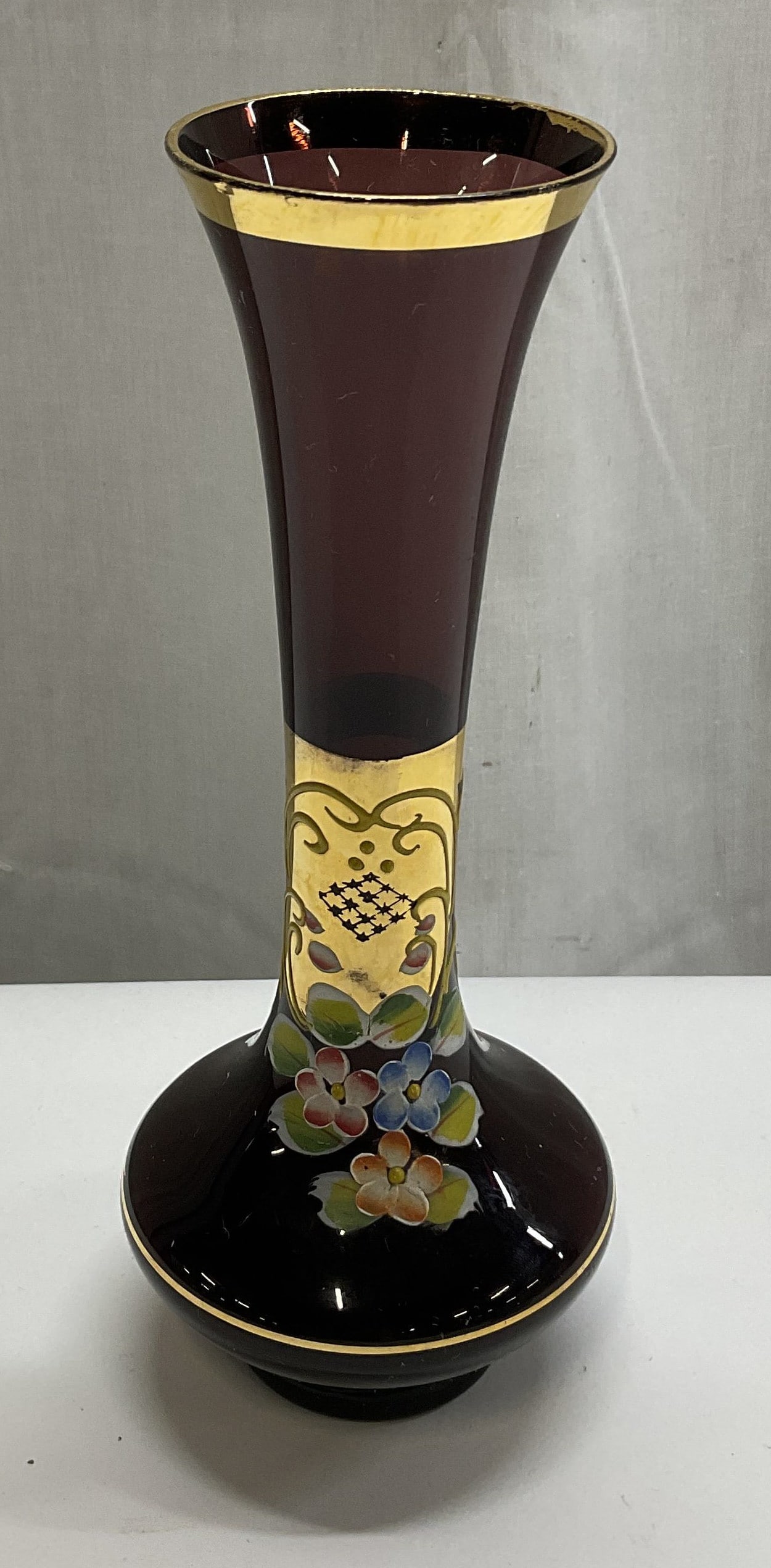 Japanese Gandy Creation Amethyst Glass 8in Vase (1 of 7)