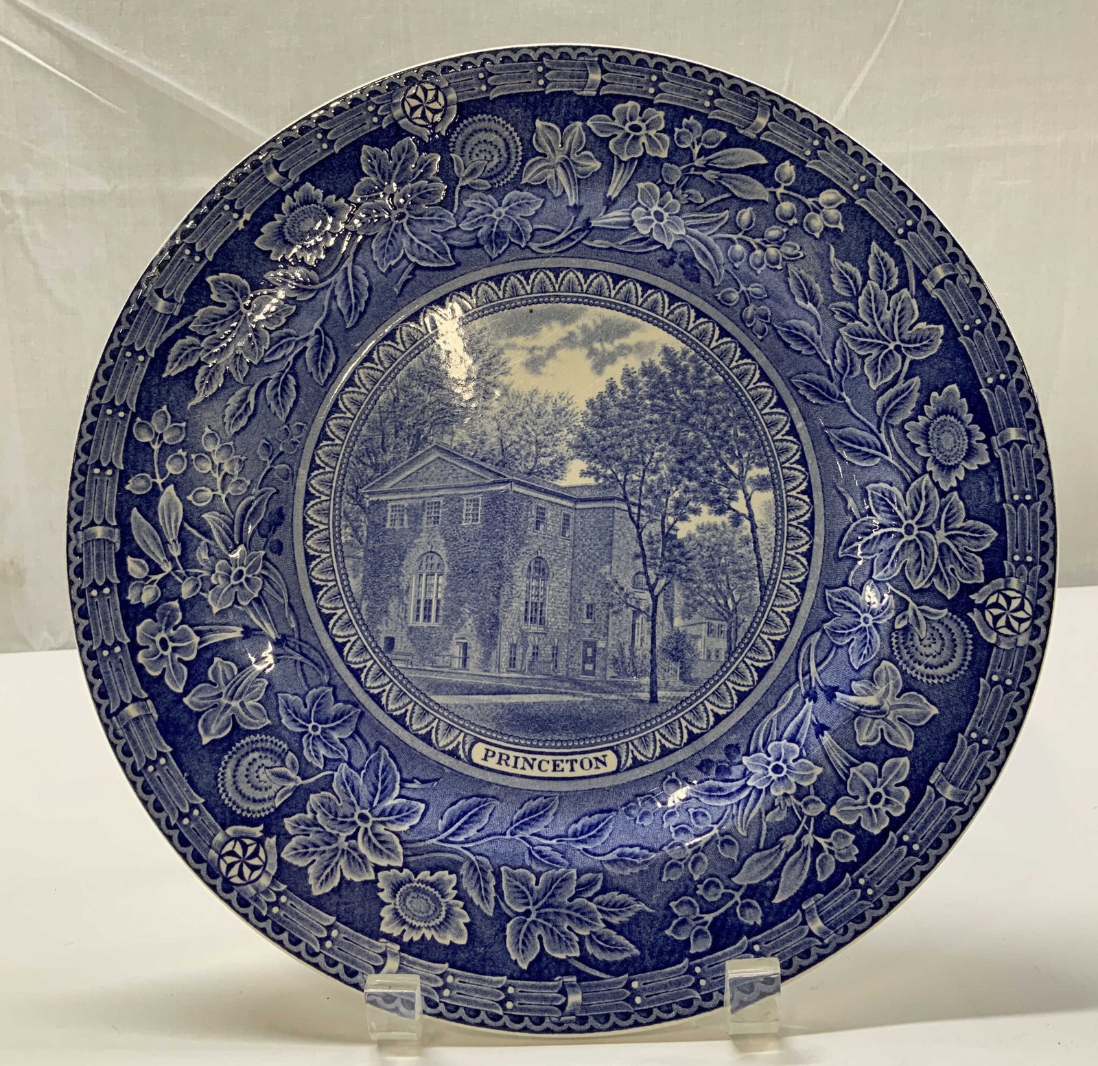 1930 Wedgwood Princeton University Plate ENG (1 of 6)
